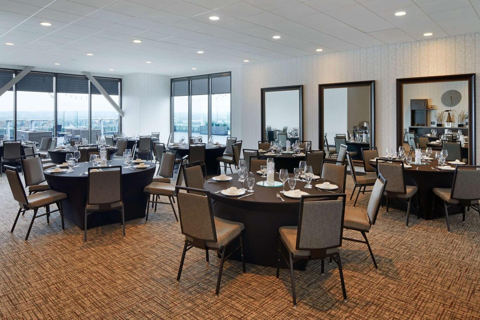 H Hotel Los Angeles, Curio Collection By Hilton photo 32