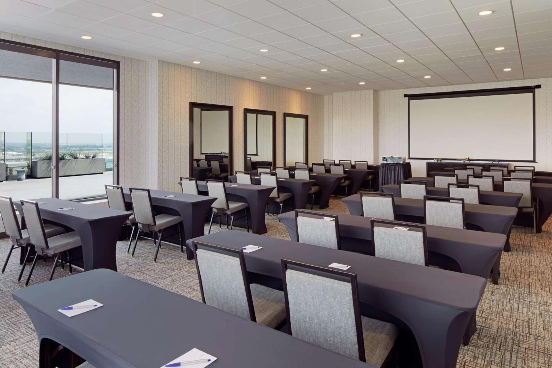 H Hotel Los Angeles, Curio Collection By Hilton photo 35