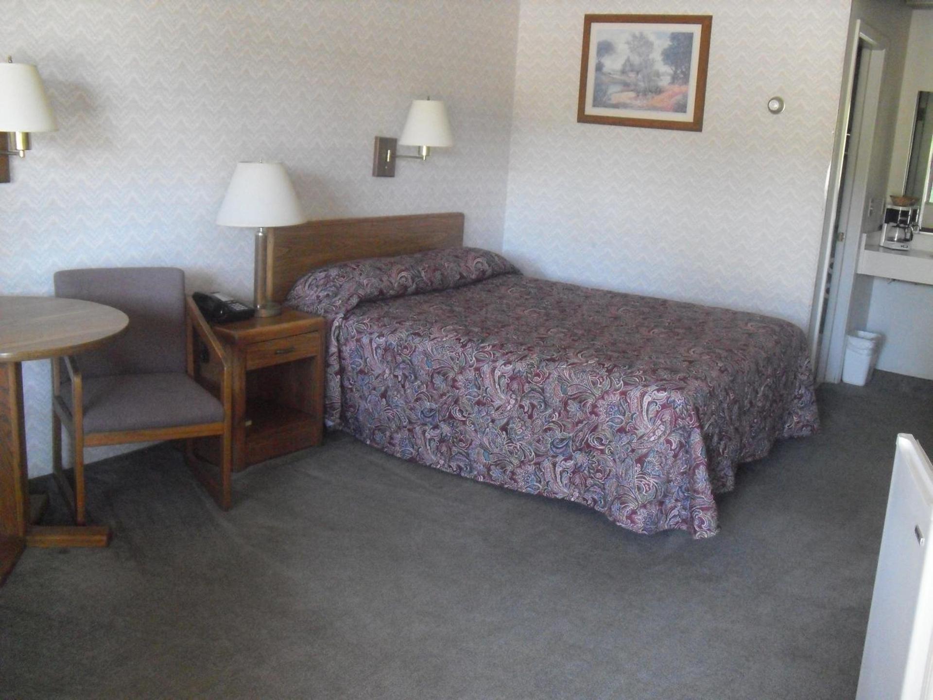 Creekside Lodge photo 23