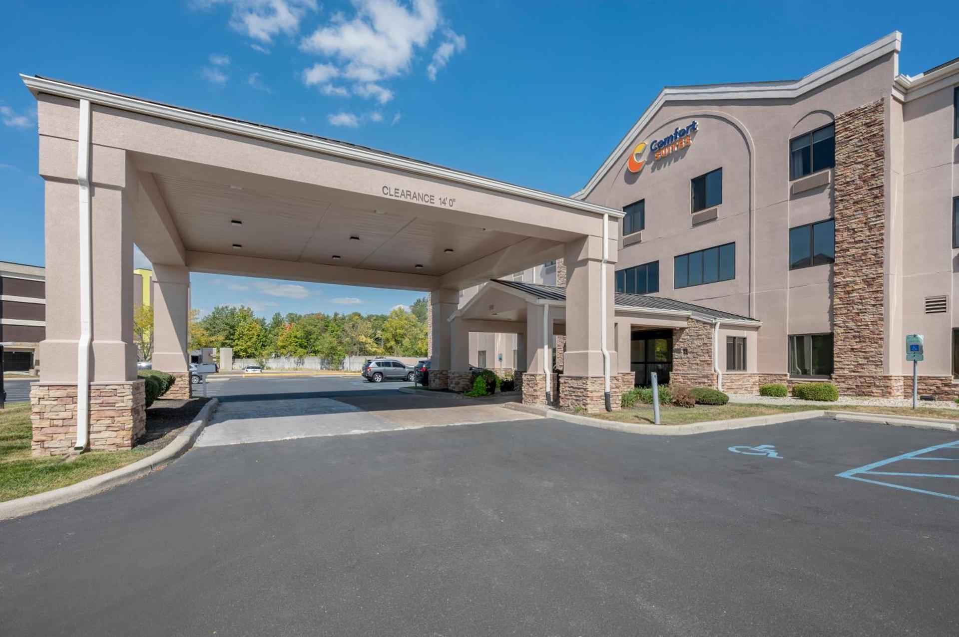 Comfort Suites West Indianapolis - Brownsburg photo 32