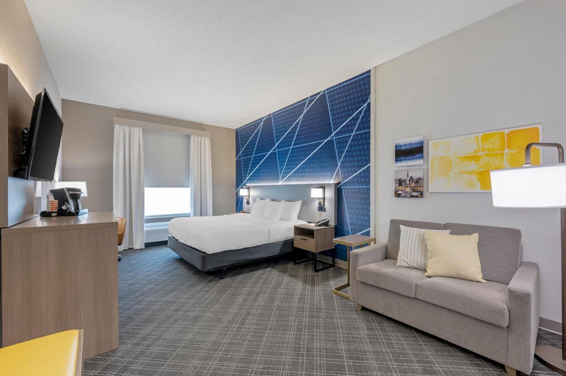 Comfort Suites West Indianapolis - Brownsburg photo 33