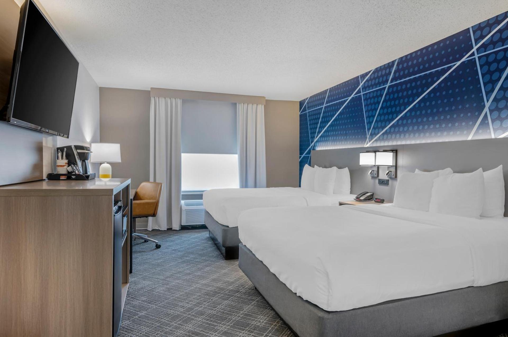Comfort Suites West Indianapolis - Brownsburg photo 35