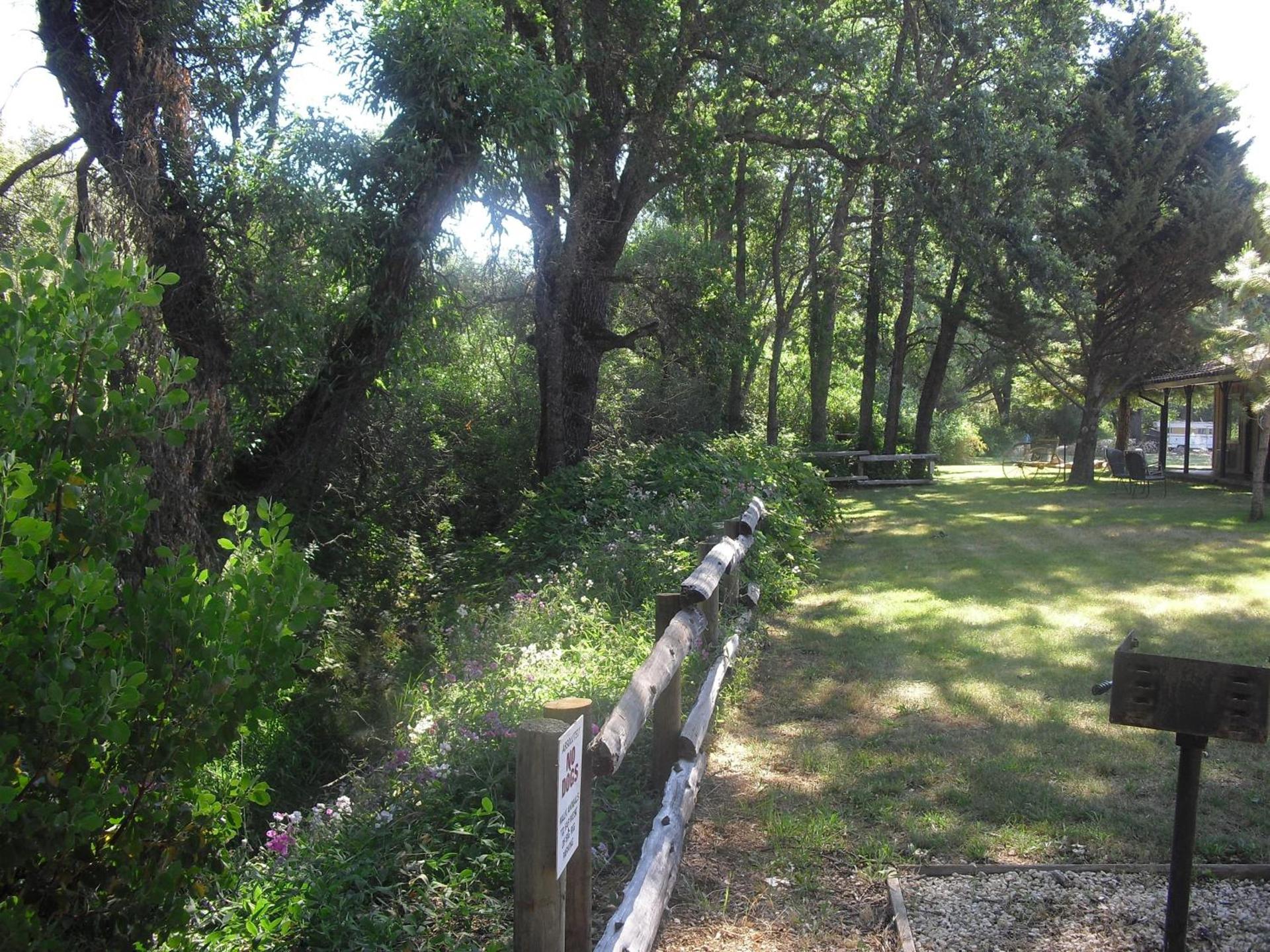 Creekside Lodge photo 13