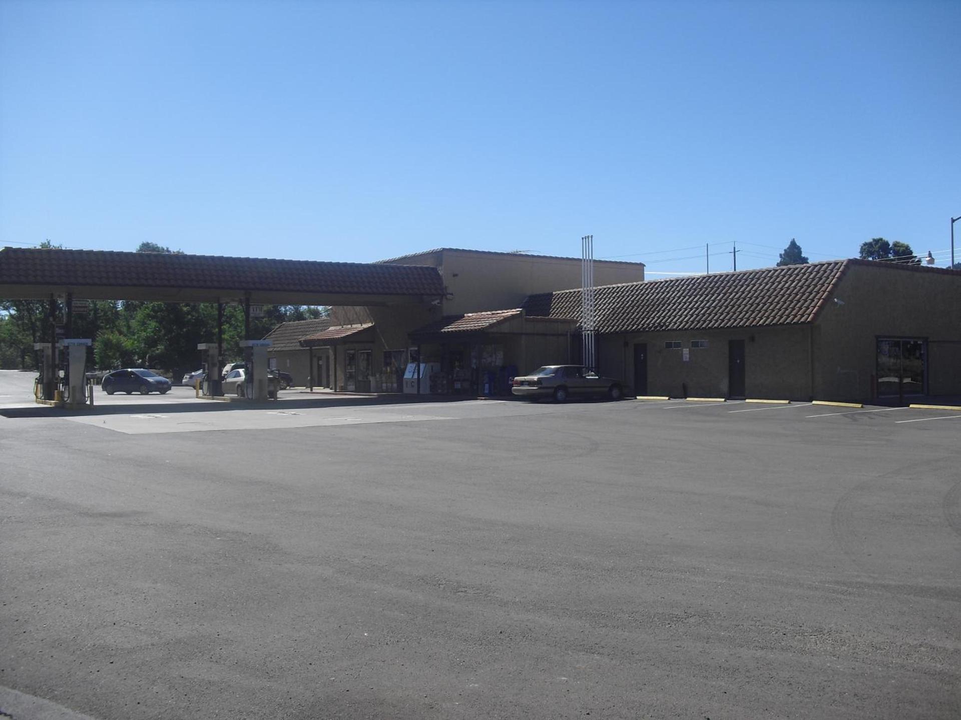 Creekside Lodge photo 20
