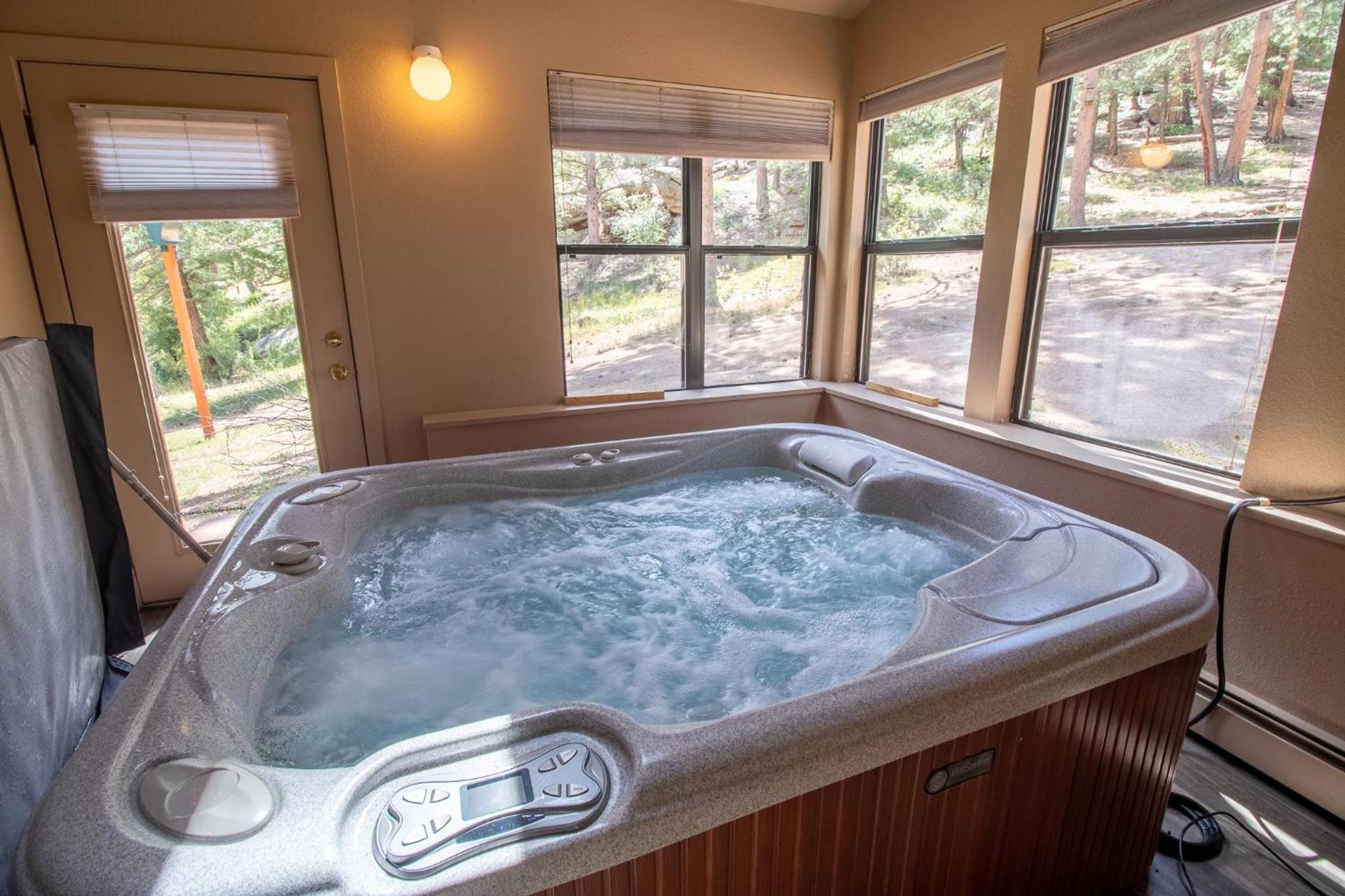 Castle Mountain Lodge photo 47