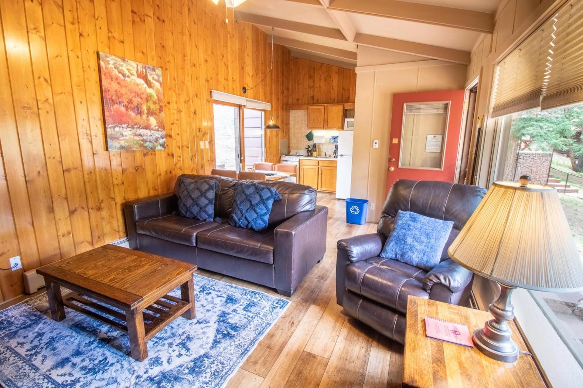 Castle Mountain Lodge photo 77