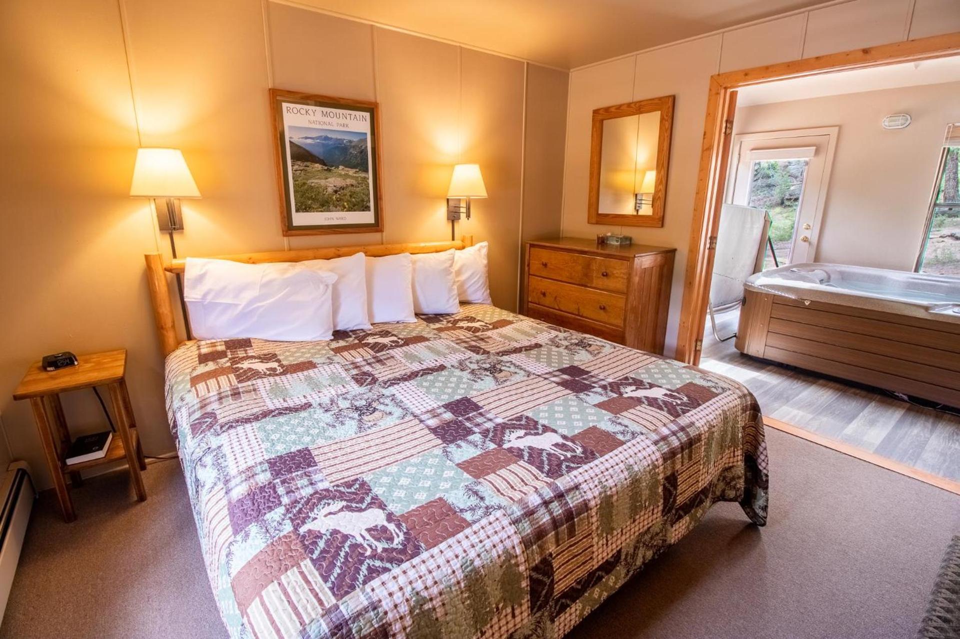 Castle Mountain Lodge photo 79