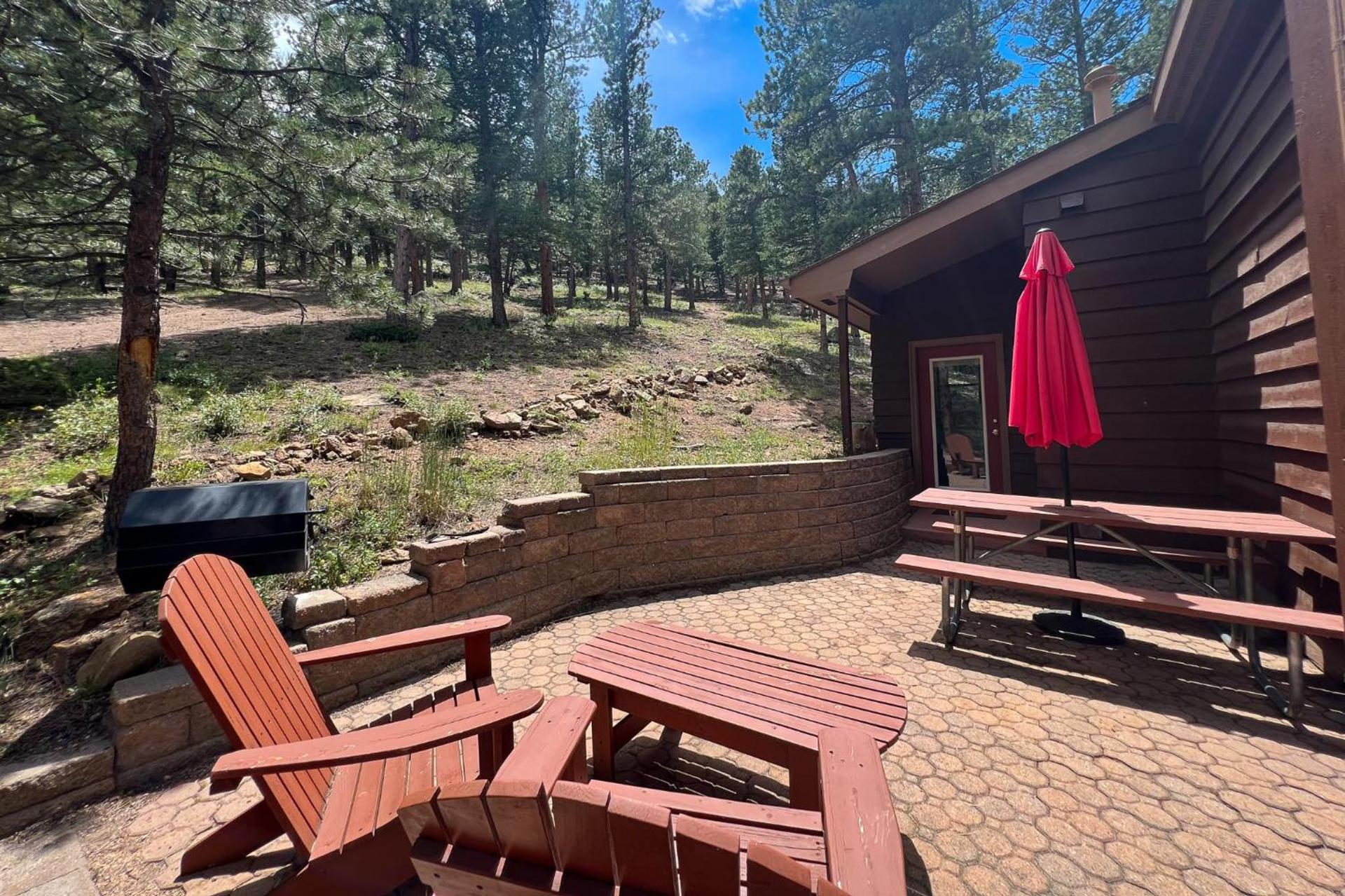 Castle Mountain Lodge photo 74