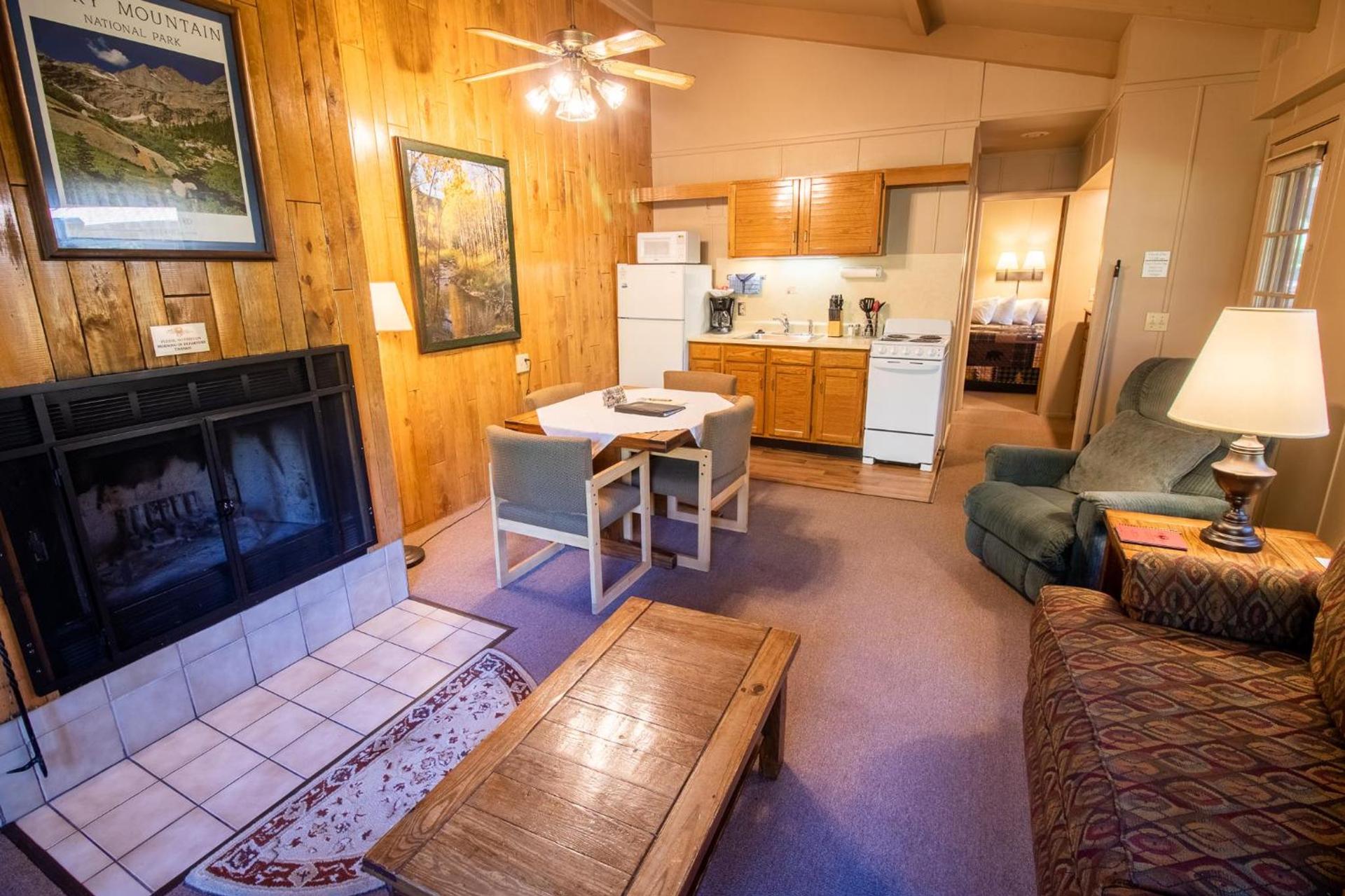 Castle Mountain Lodge photo 63