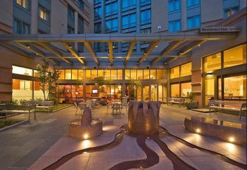 Residence Inn Arlington Courthouse photo 4