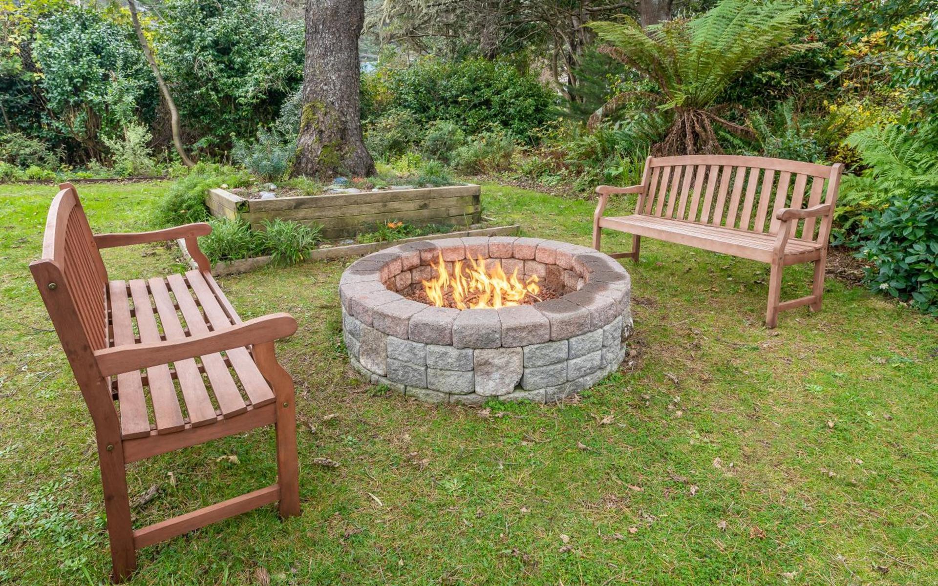Gold Beach Inn photo 36
