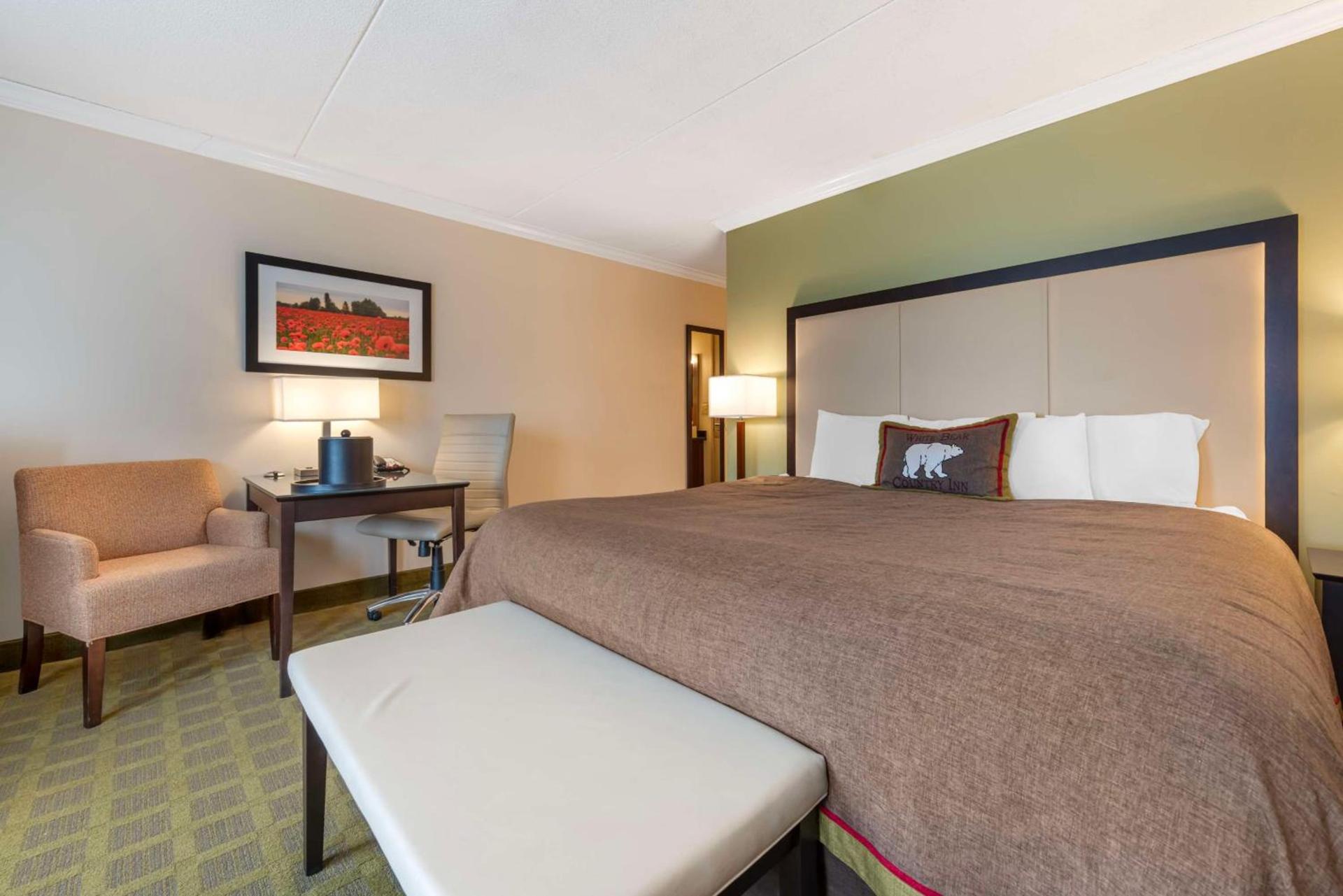 Best Western Plus White Bear Country Inn photo 50