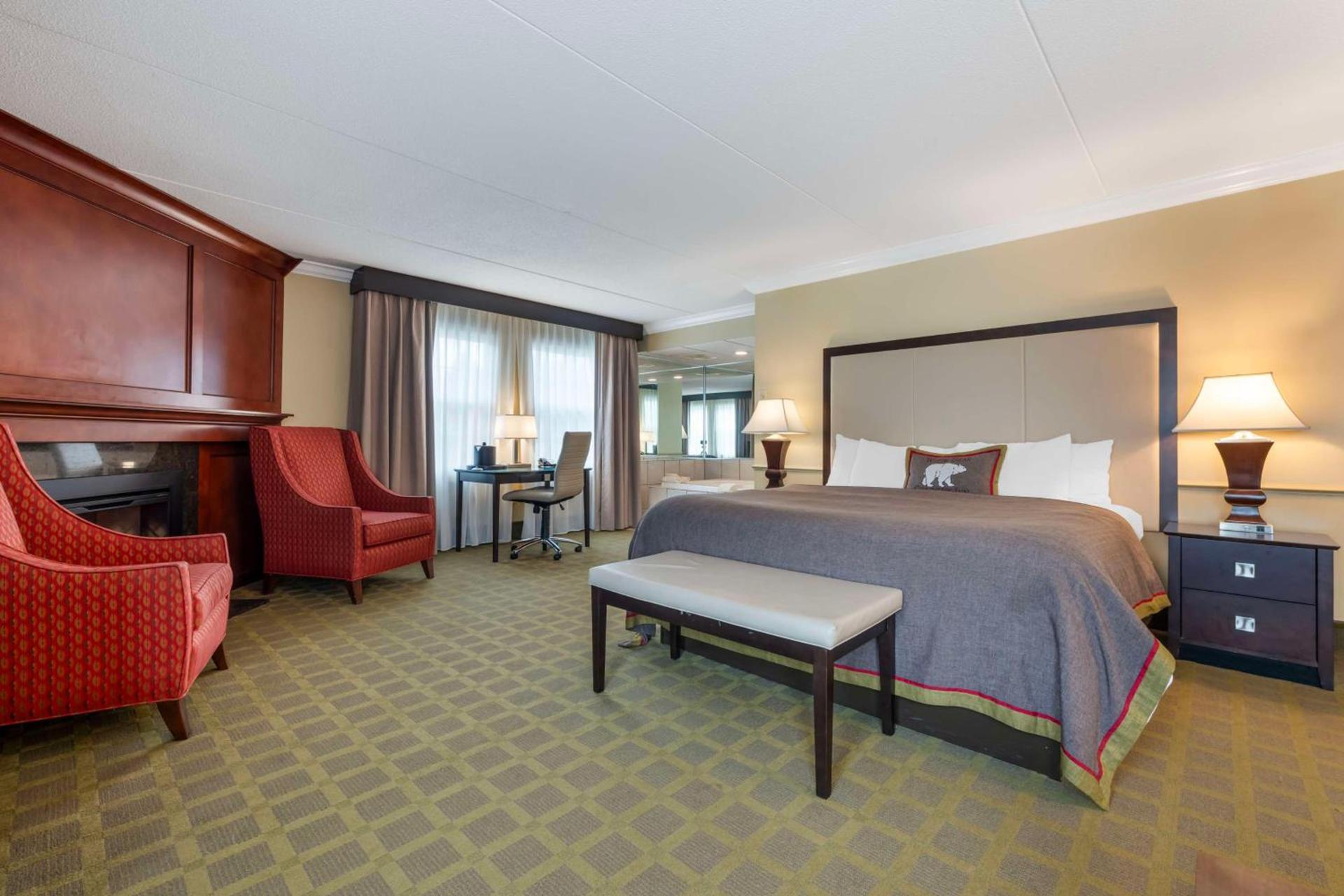 Best Western Plus White Bear Country Inn photo 46