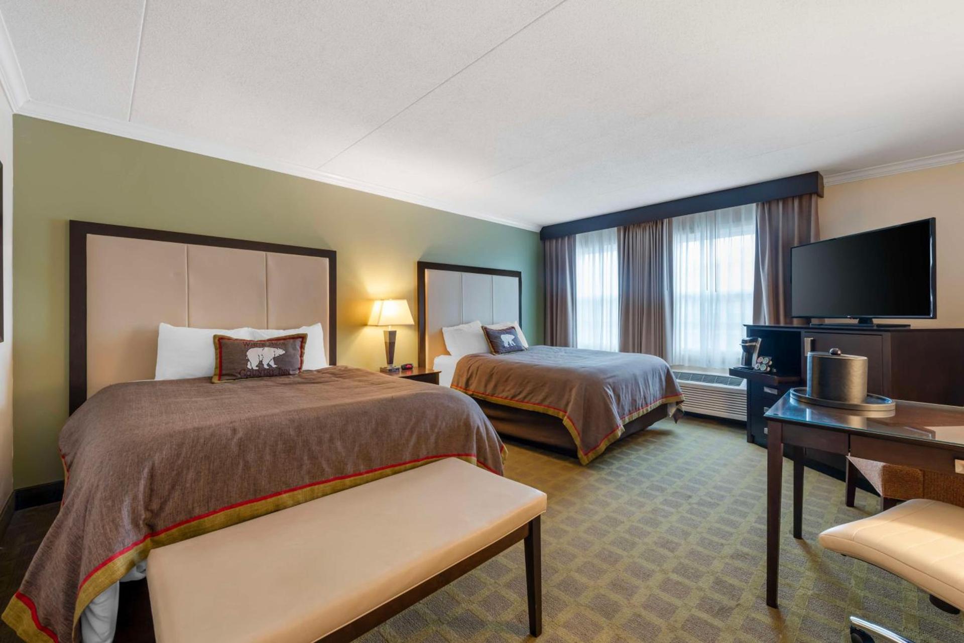Best Western Plus White Bear Country Inn photo 19