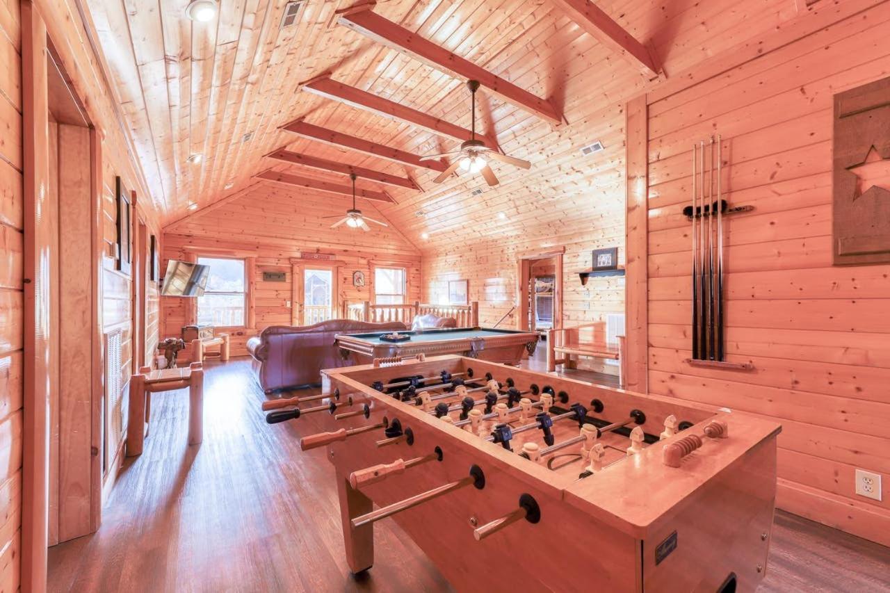 Black Bear Ridge Resort: Valhalla Manor by DC photo 34