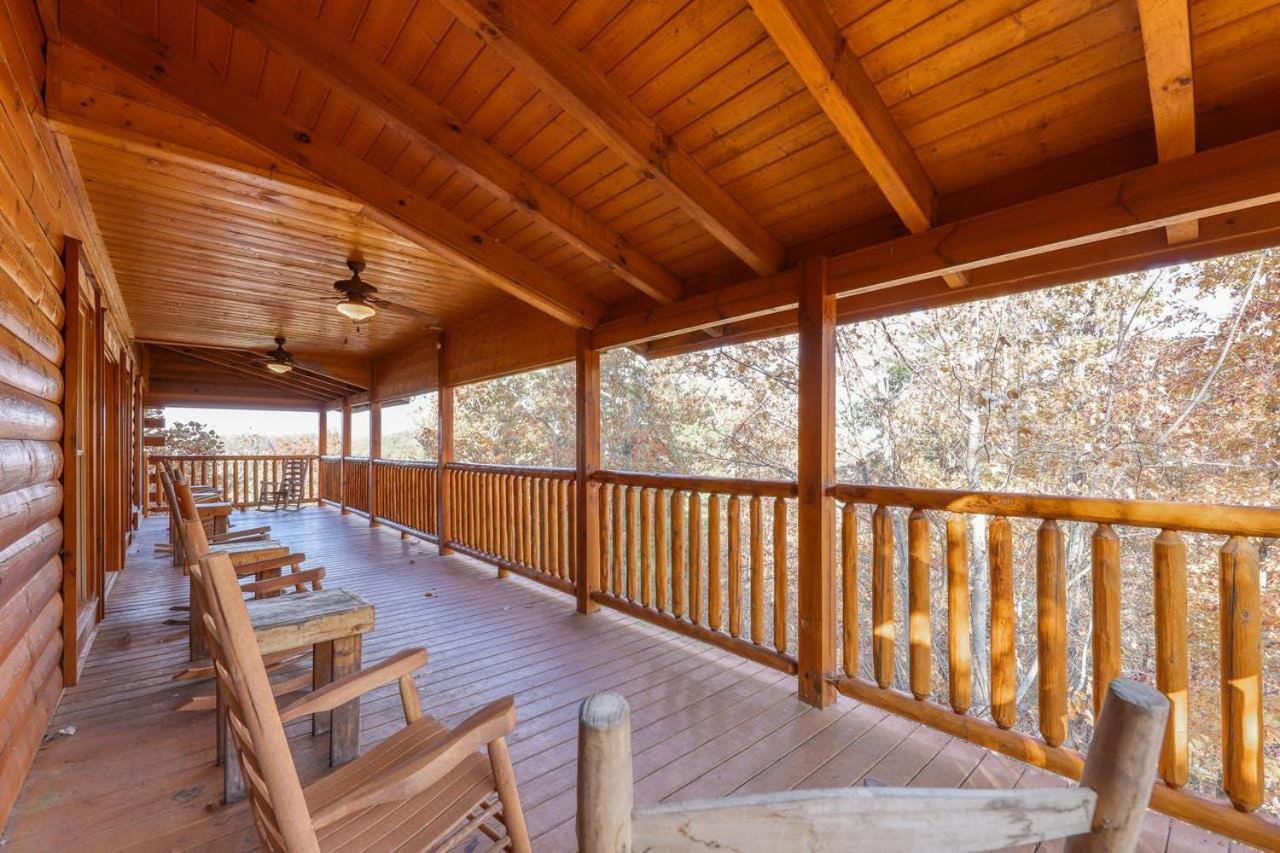 Black Bear Ridge Resort: Valhalla Manor by DC photo 38