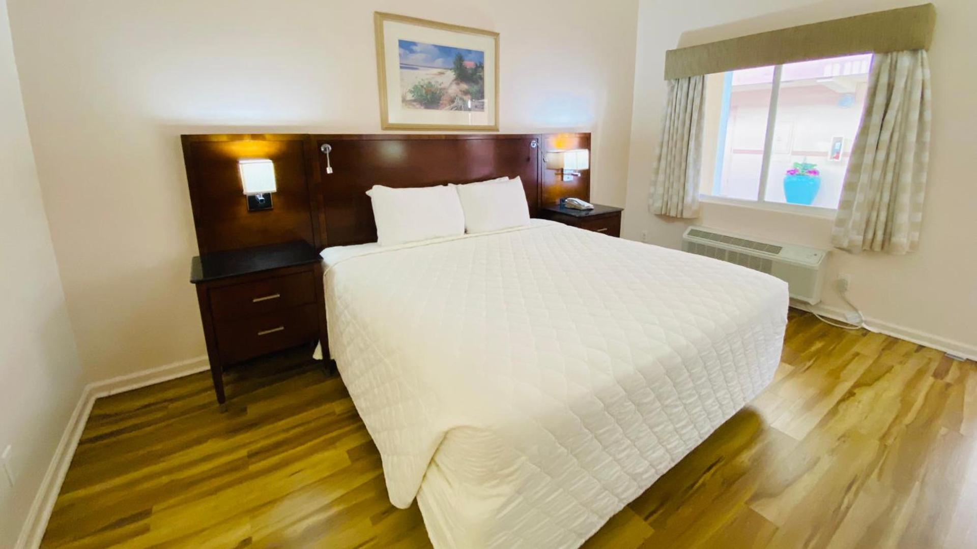 Royal Inn Hotel photo 25
