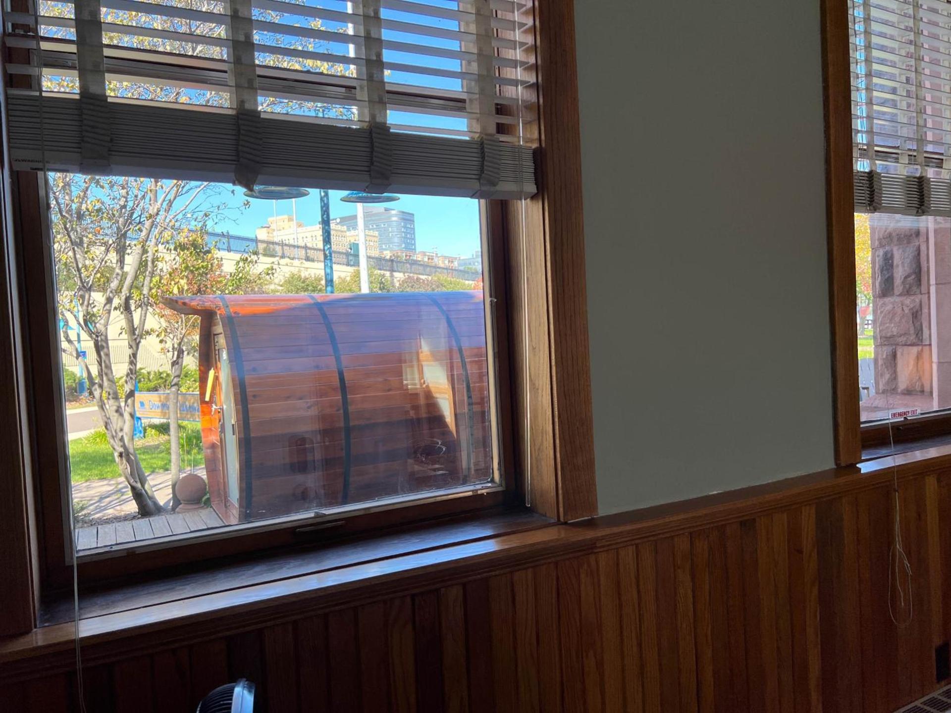 Endion Inn photo 36