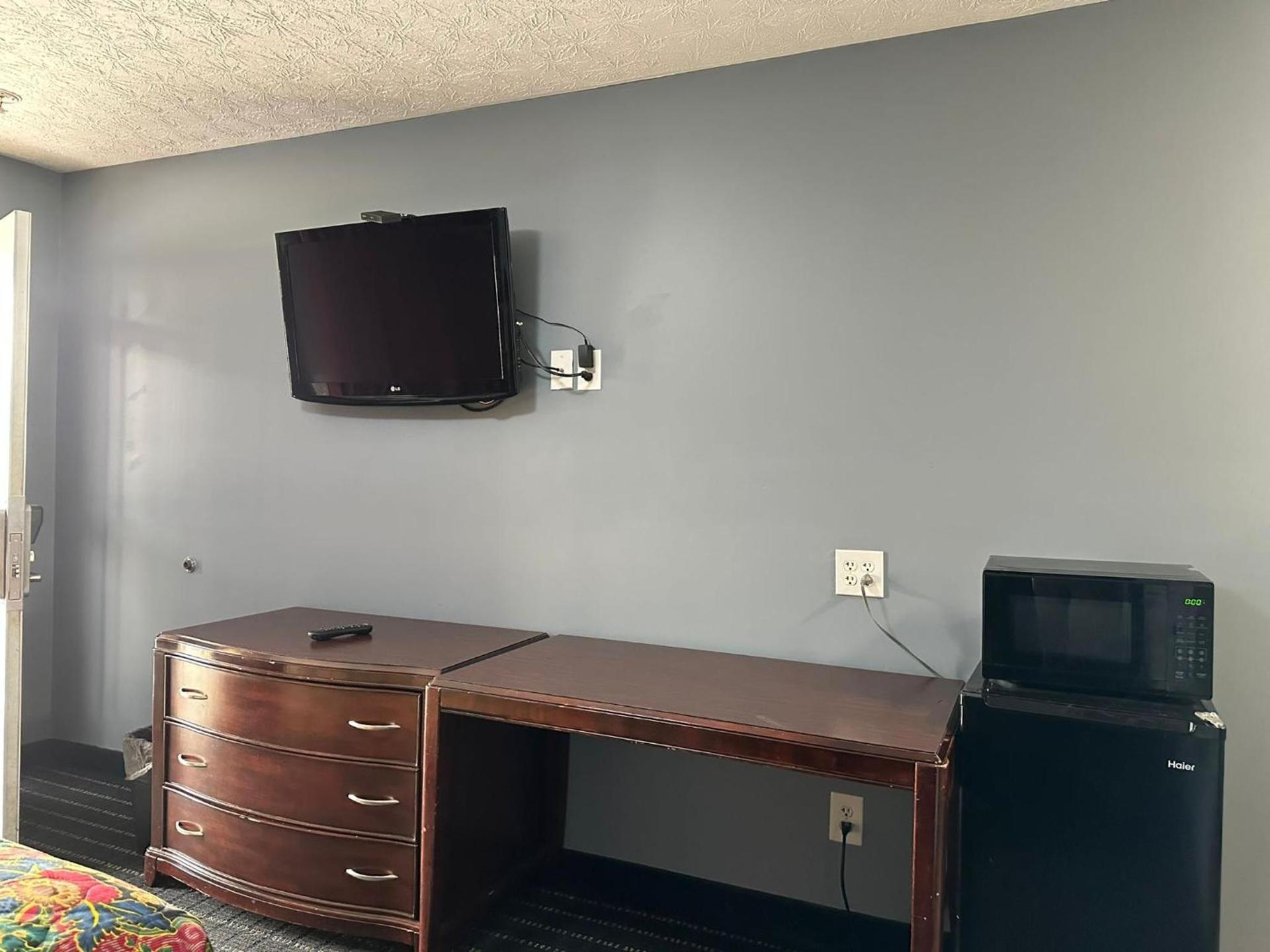 Marjon Motel photo 5