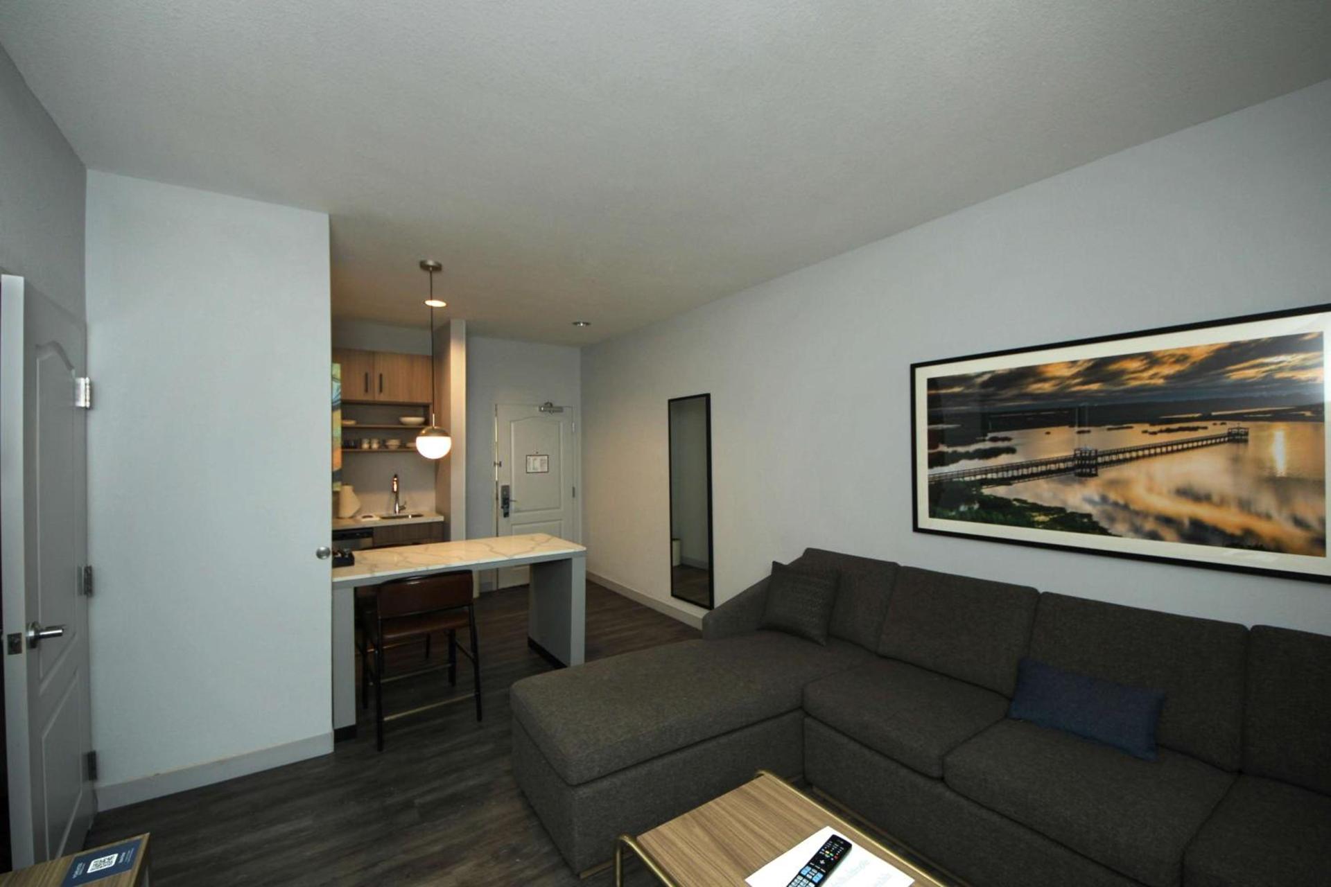 Homewood Suites Beaumont photo 14