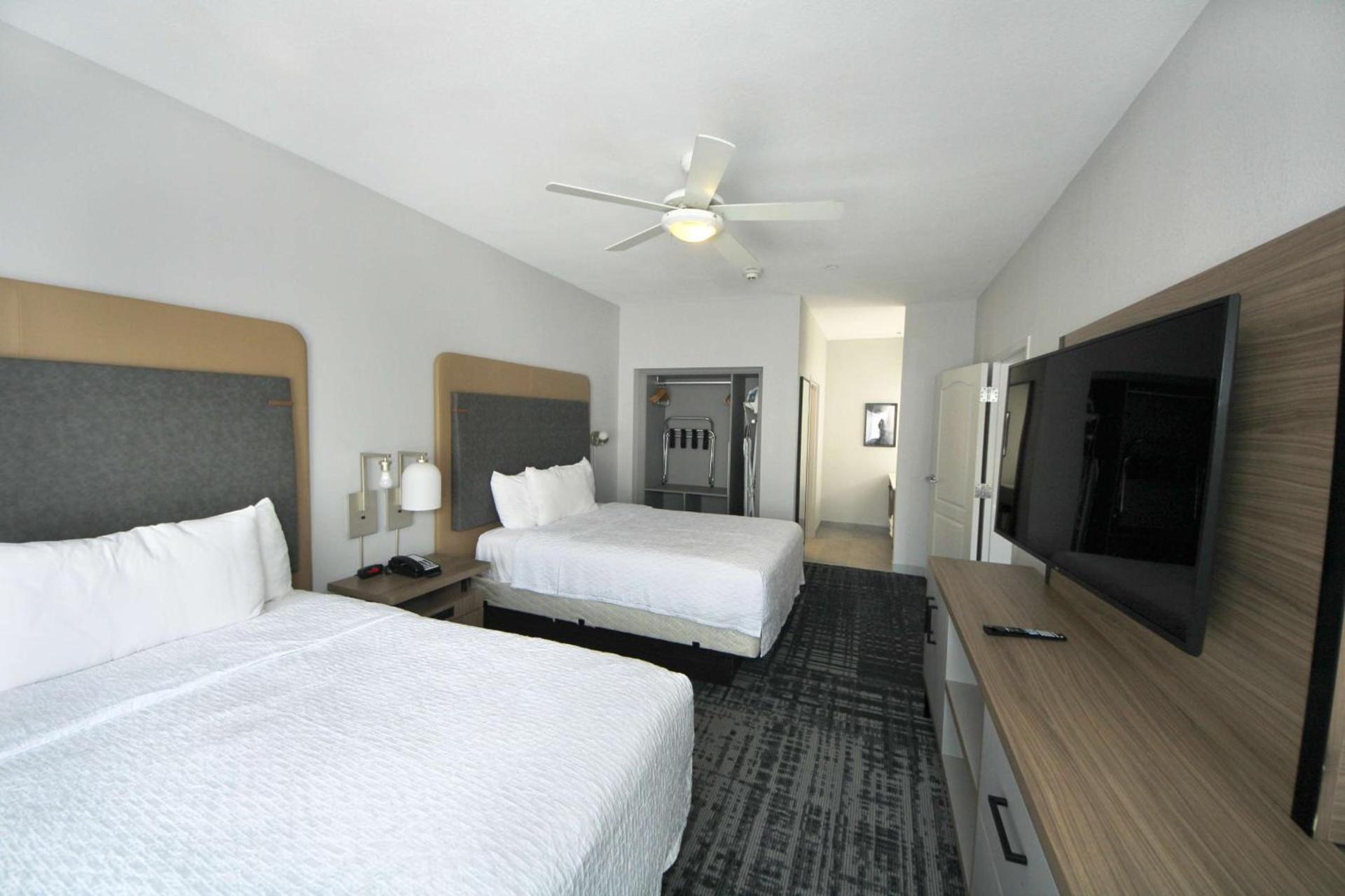 Homewood Suites Beaumont photo 16
