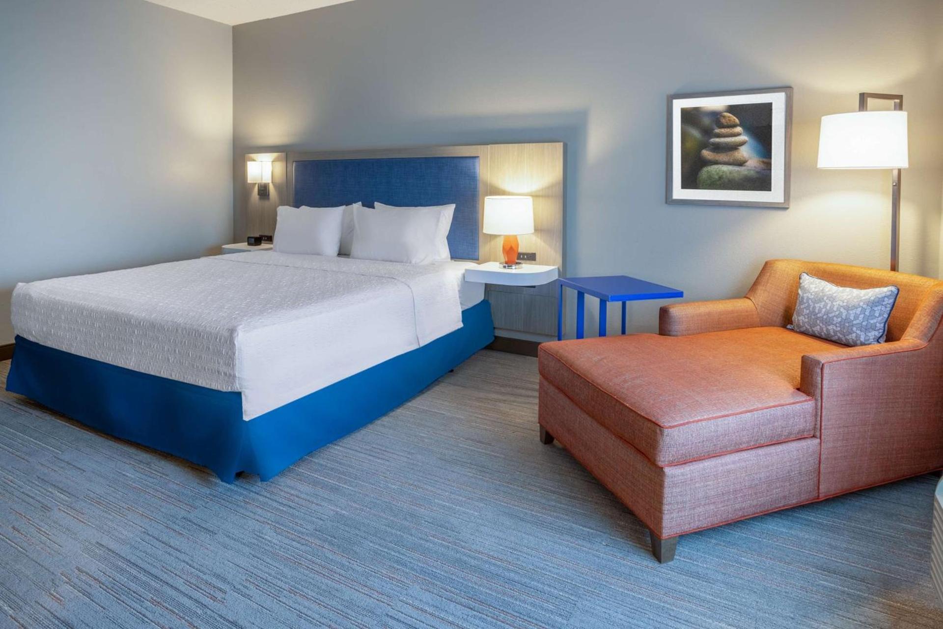 Hampton Inn Harriman Woodbury photo 24