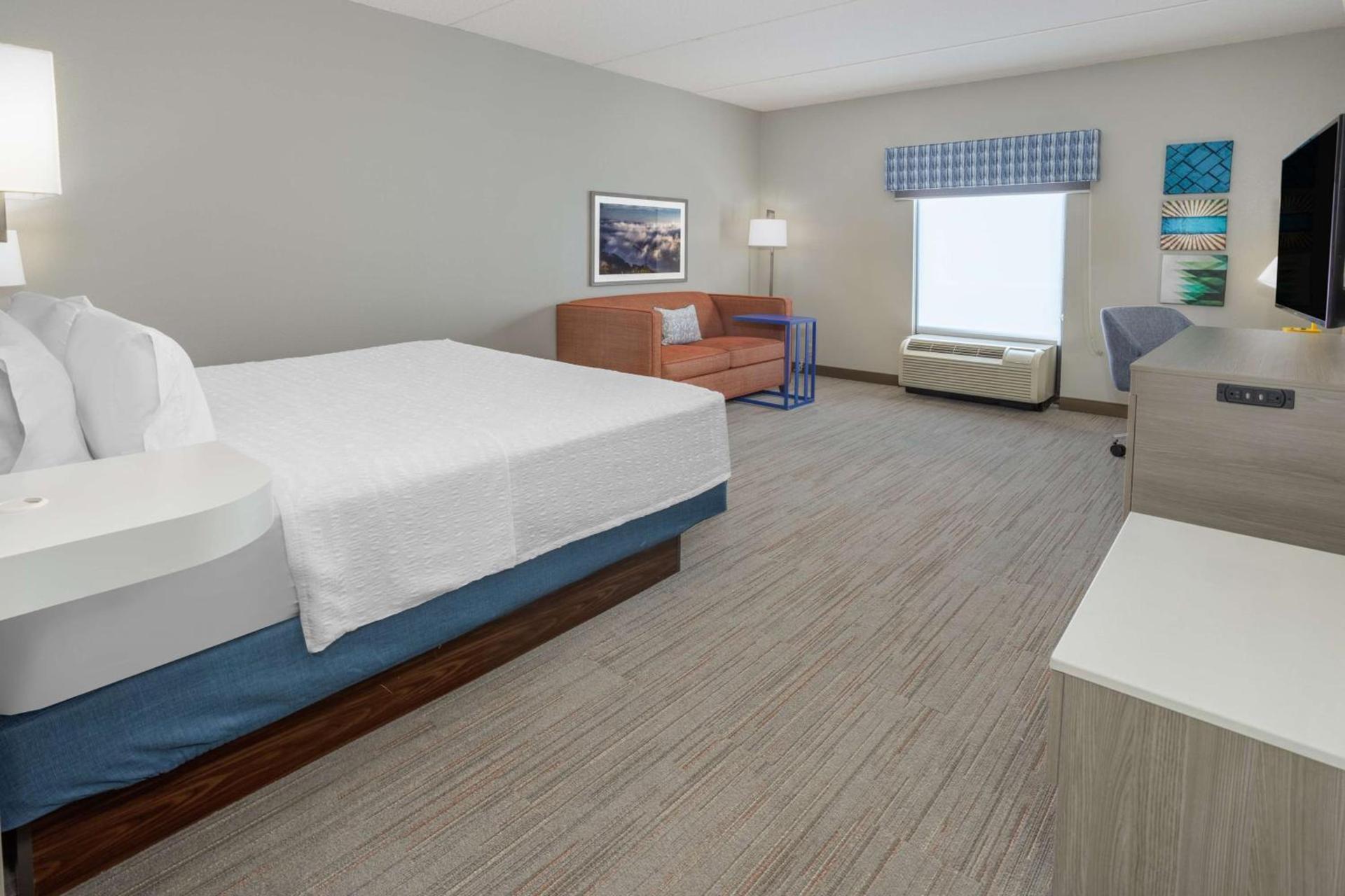 Hampton Inn Harriman Woodbury photo 25