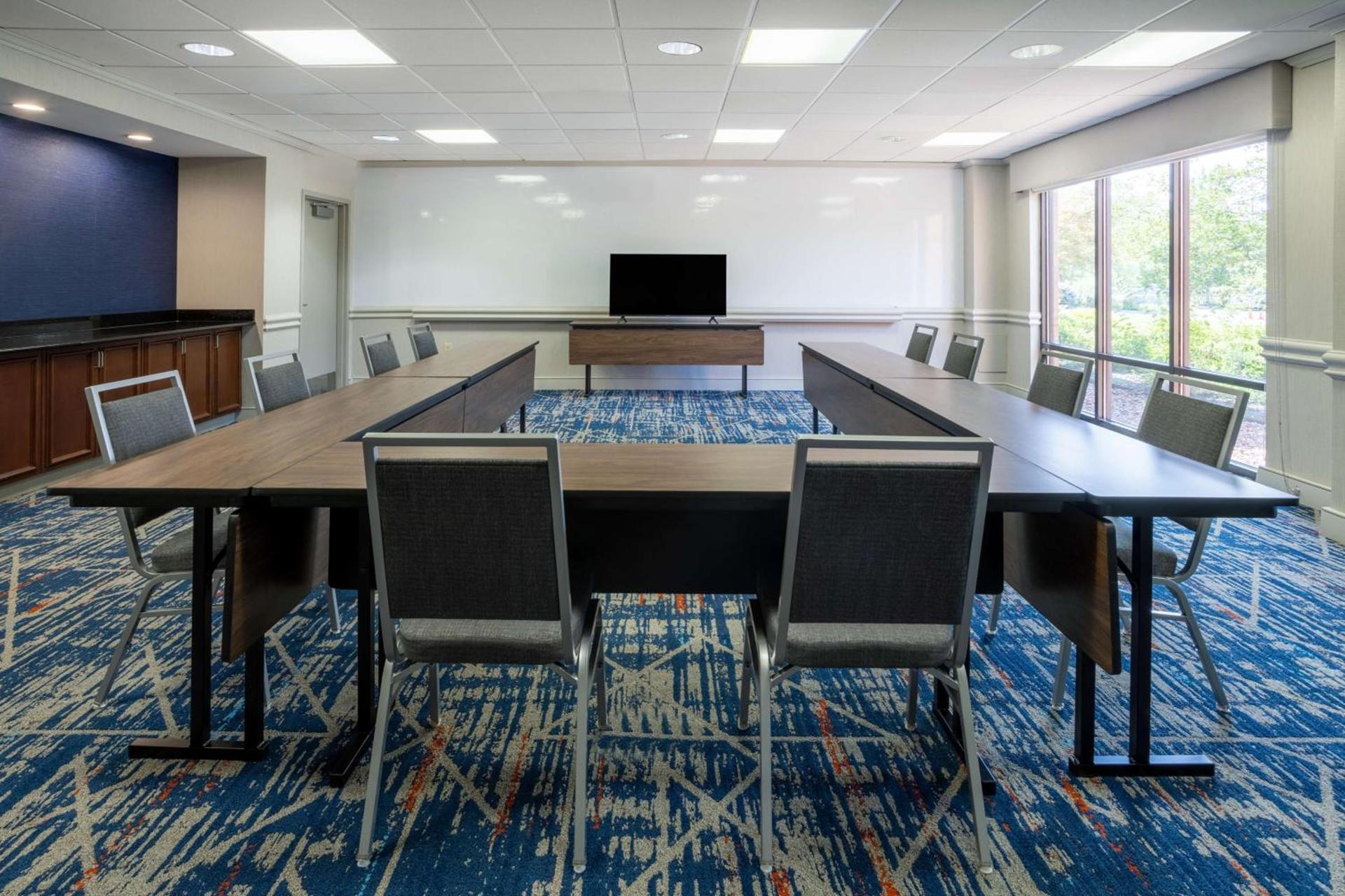 Hampton Inn Harriman Woodbury photo 41