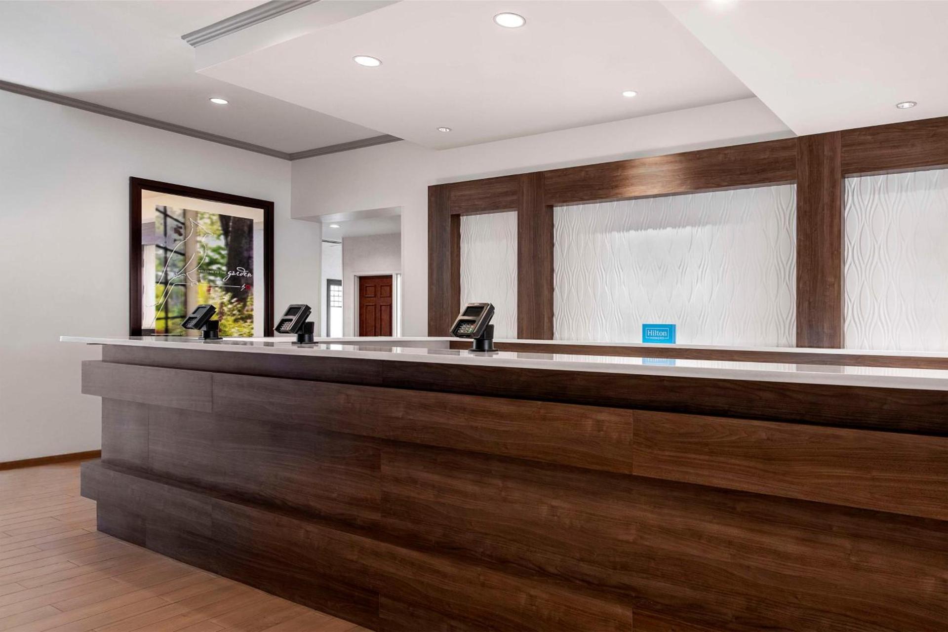 Hilton Garden Inn Cleveland Downtown photo 5