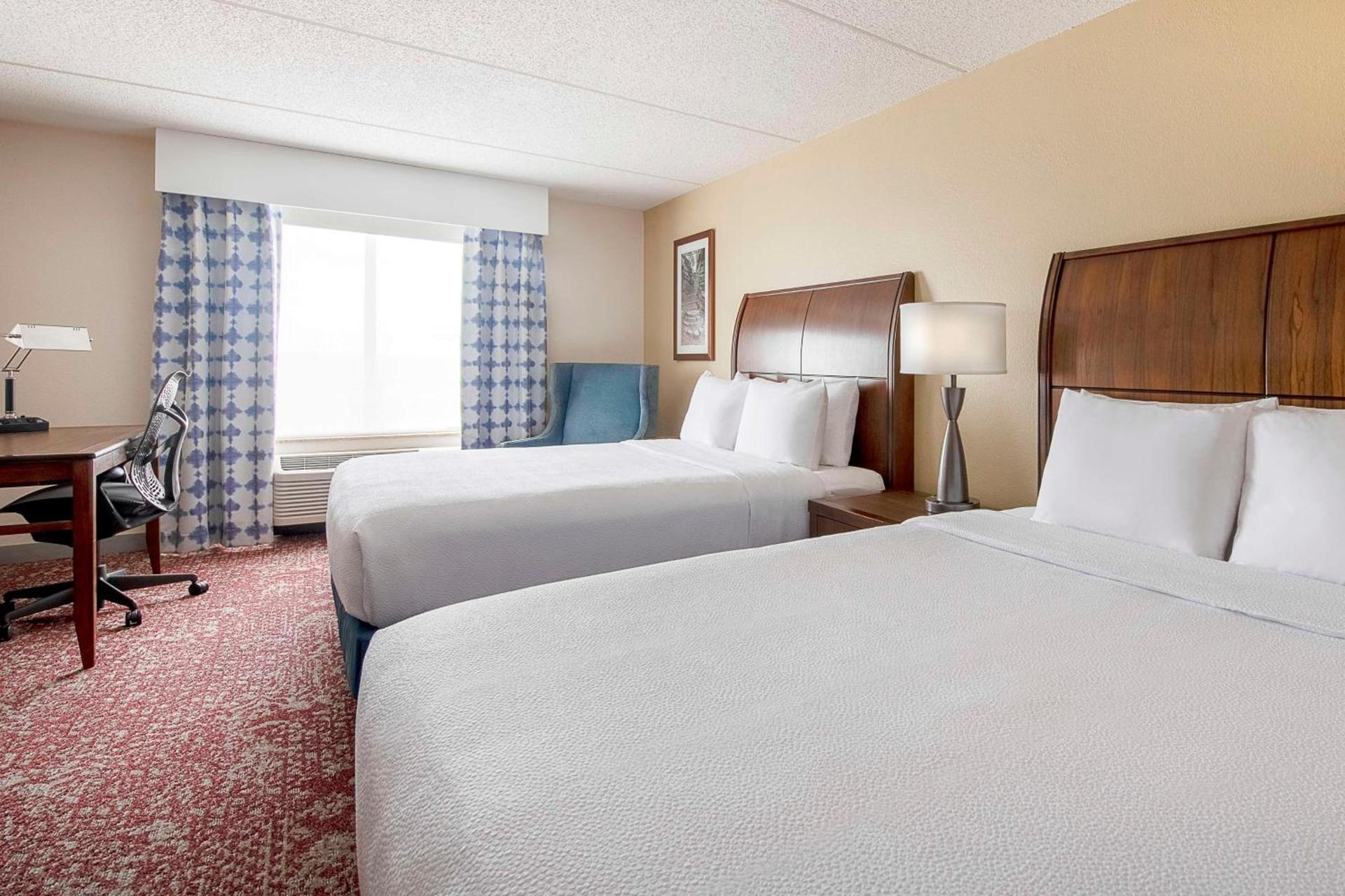 Hilton Garden Inn Cleveland Downtown photo 10