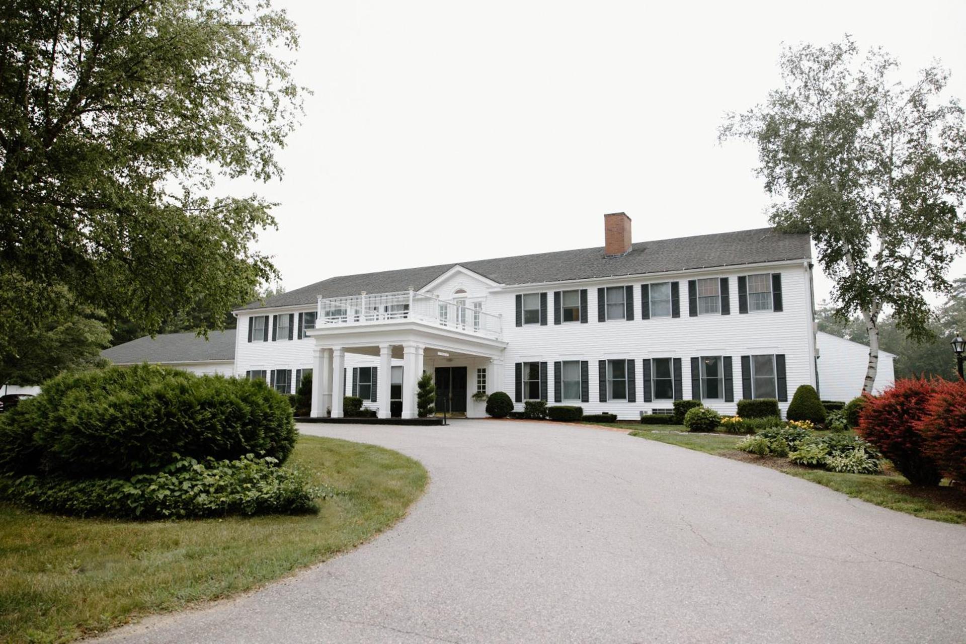 The Litchfield Inn photo 2