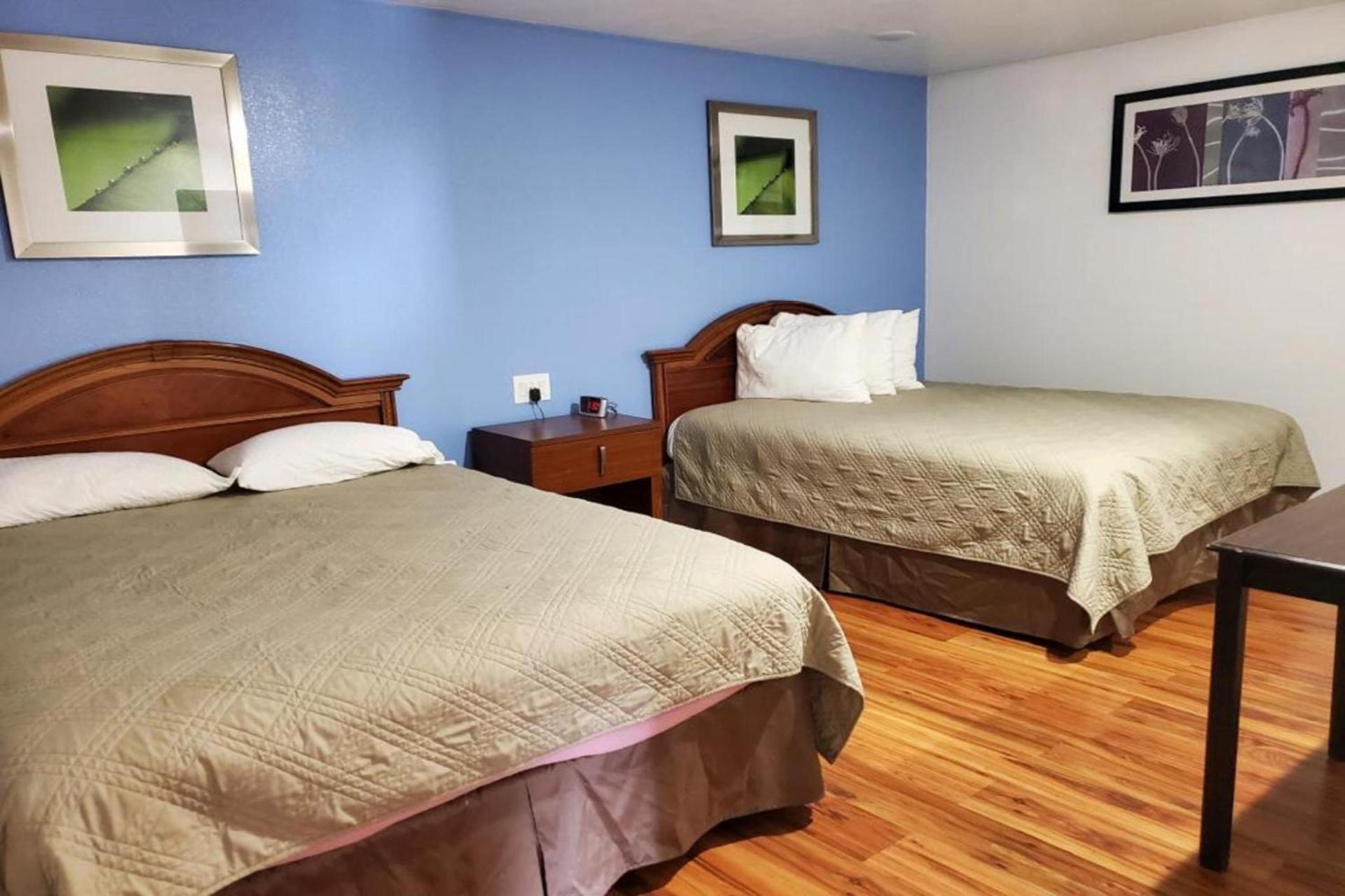 Premier Inn & Suites -Listing Partner photo 6