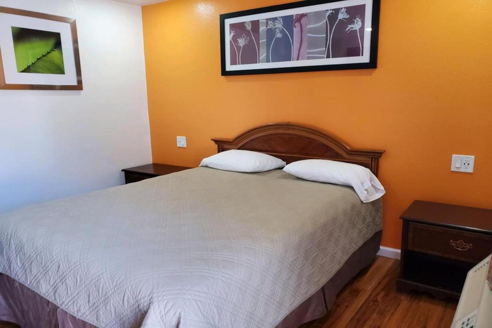 Premier Inn & Suites -Listing Partner photo 11