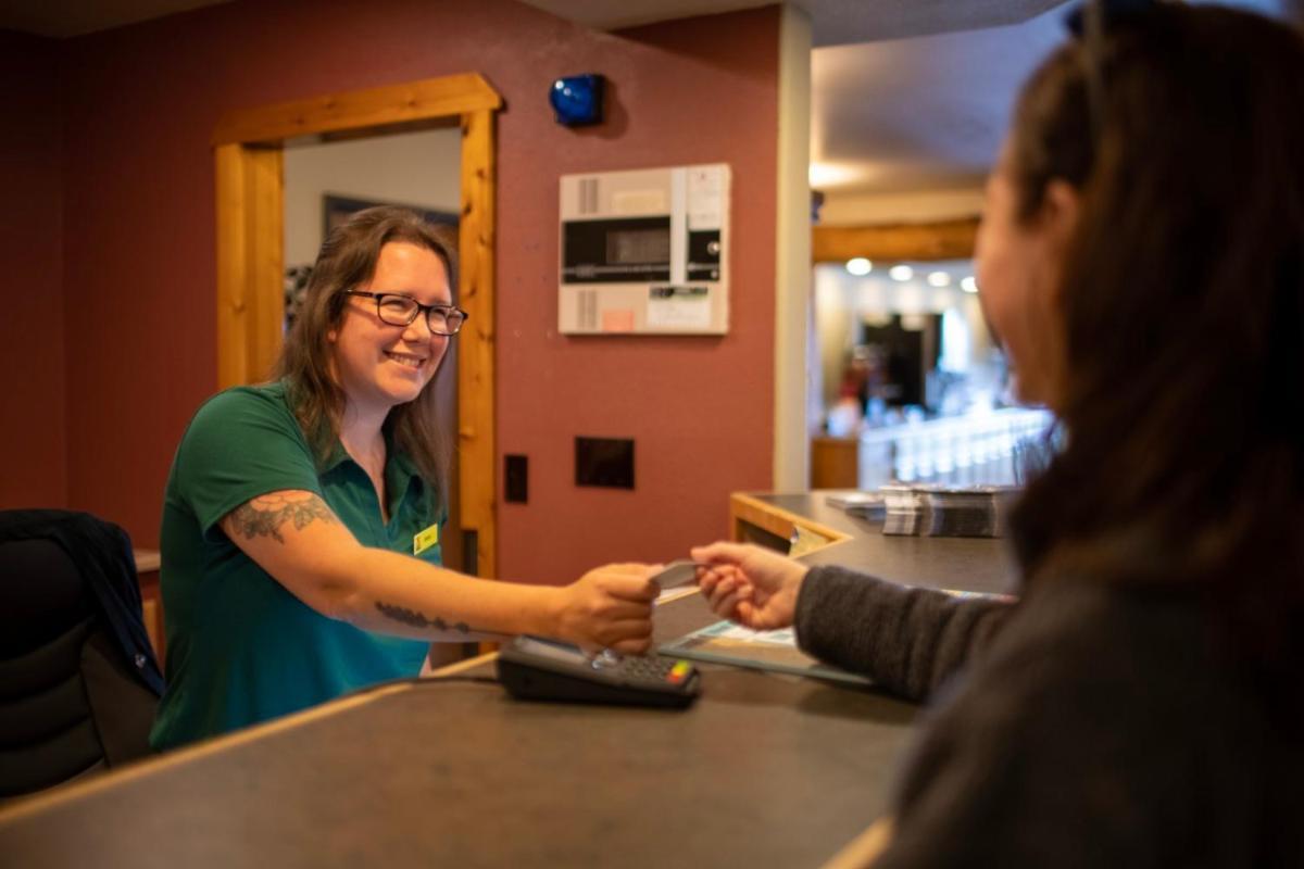 Mountain Vista Hotel photo 44