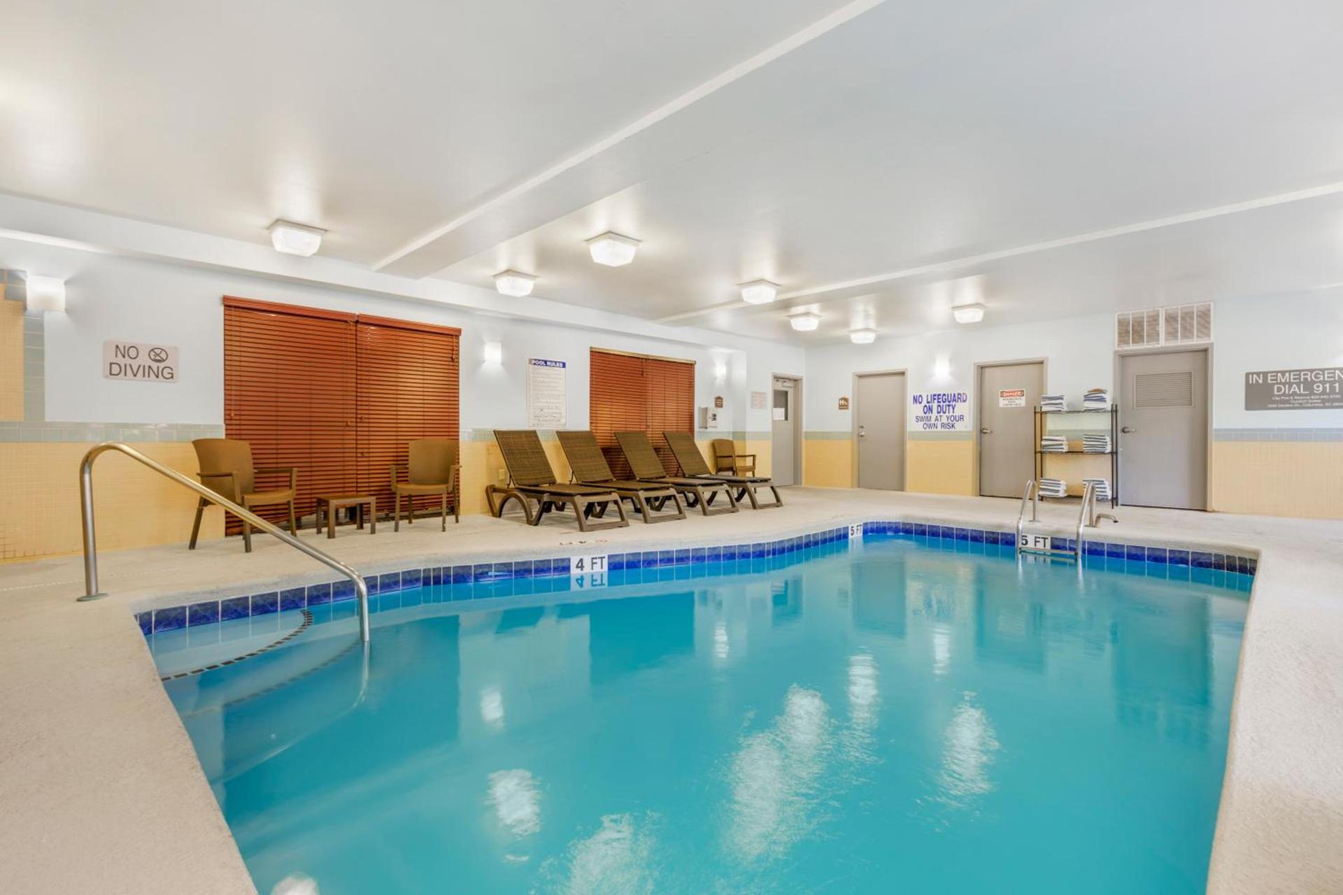 Comfort Suites Columbia Northeast - Fort Jackson photo 65