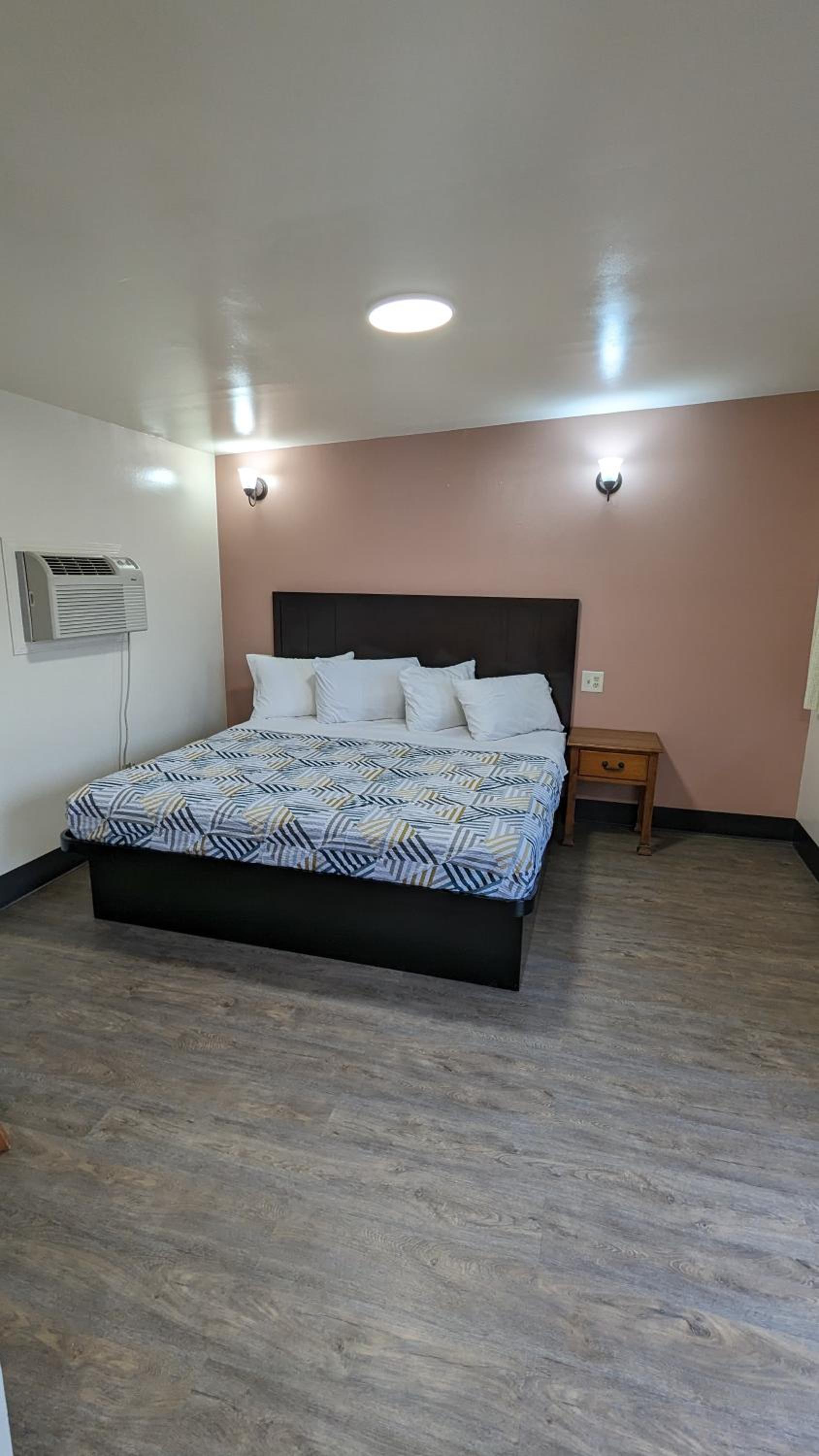 Portland Value Inn photo 4