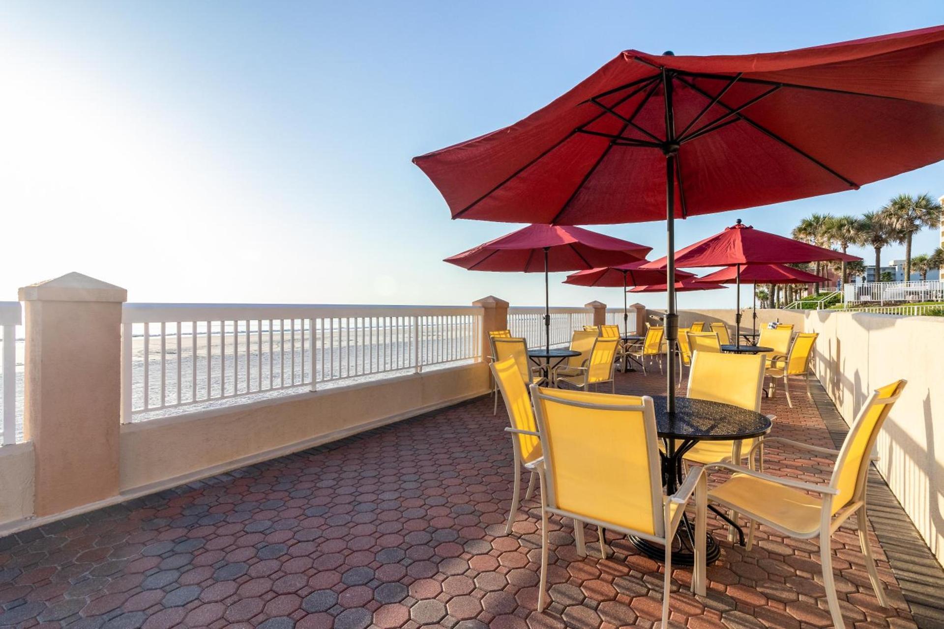 Hampton Inn Daytona Shores-Oceanfront photo 58