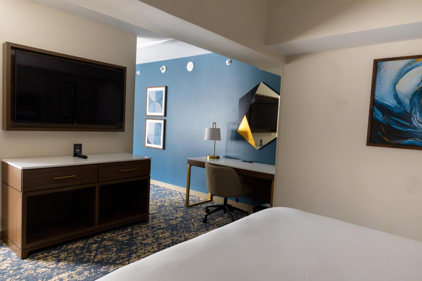 DoubleTree by Hilton Tinton Falls-Eatontown photo 82