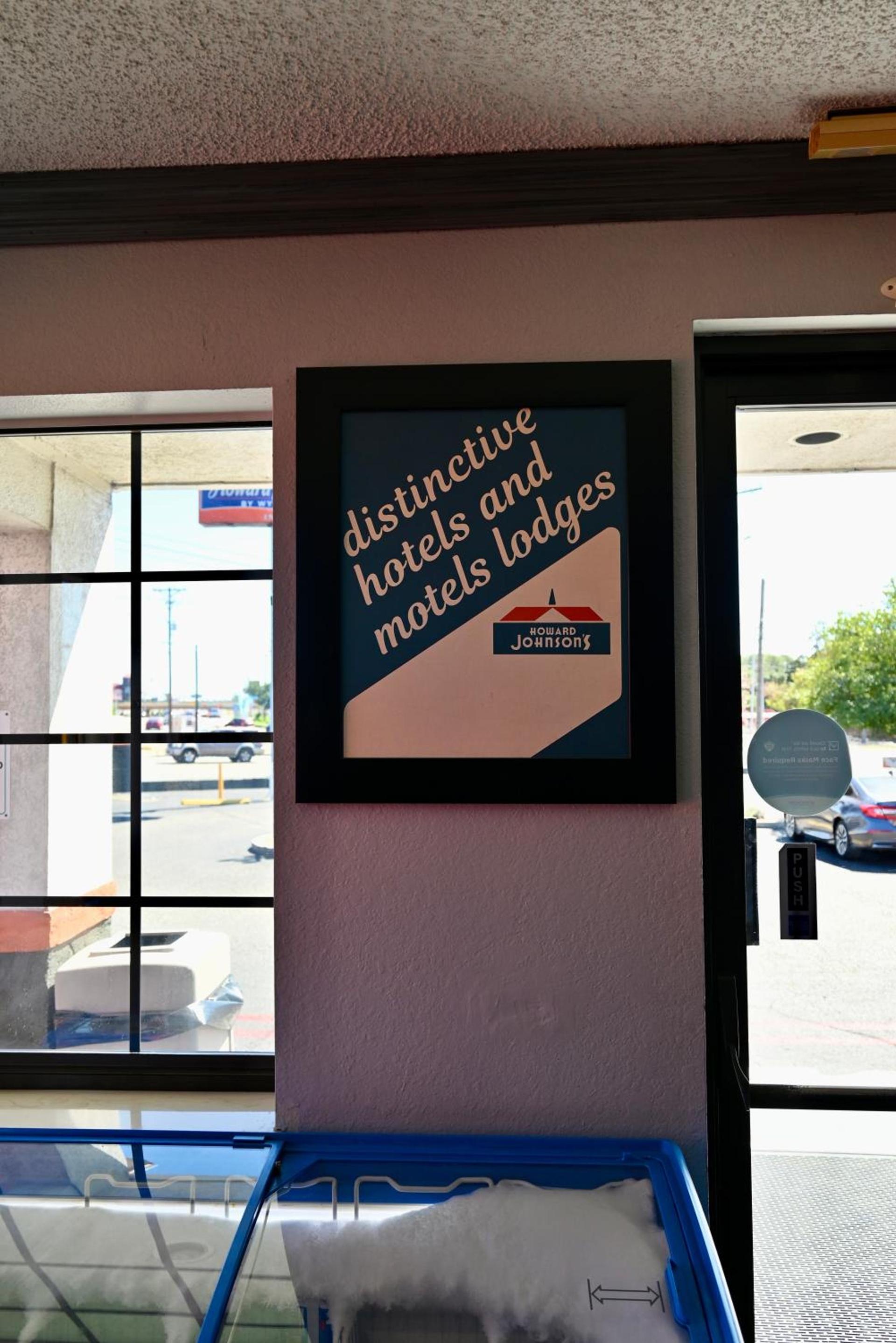 Howard Johnson by Wyndham Near Schlitterbahn photo 18