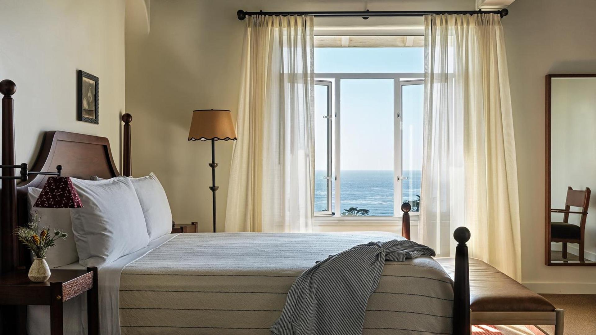 La Playa Hotel photo 3