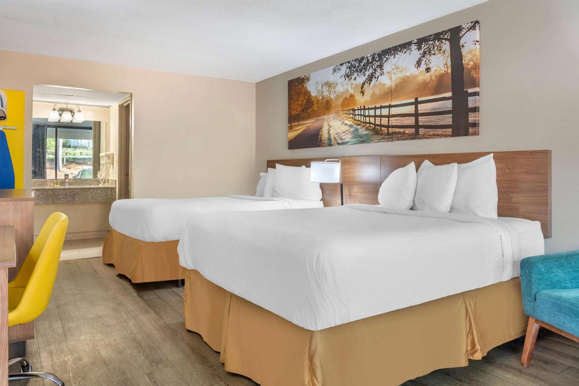 Days Inn & Suites by Wyndham Rocky Mount Golden East photo 39