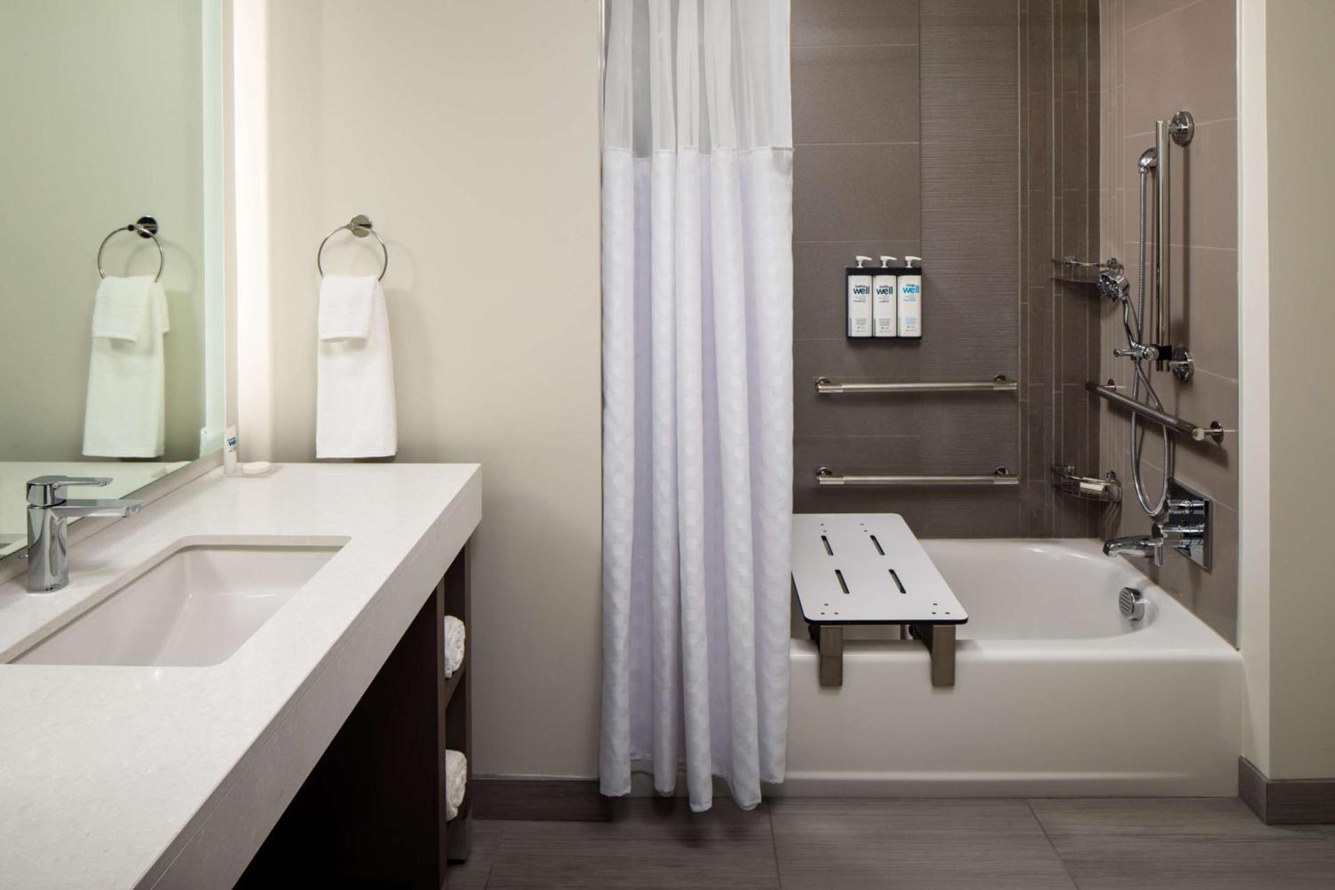 Hyatt House Vacaville photo 5