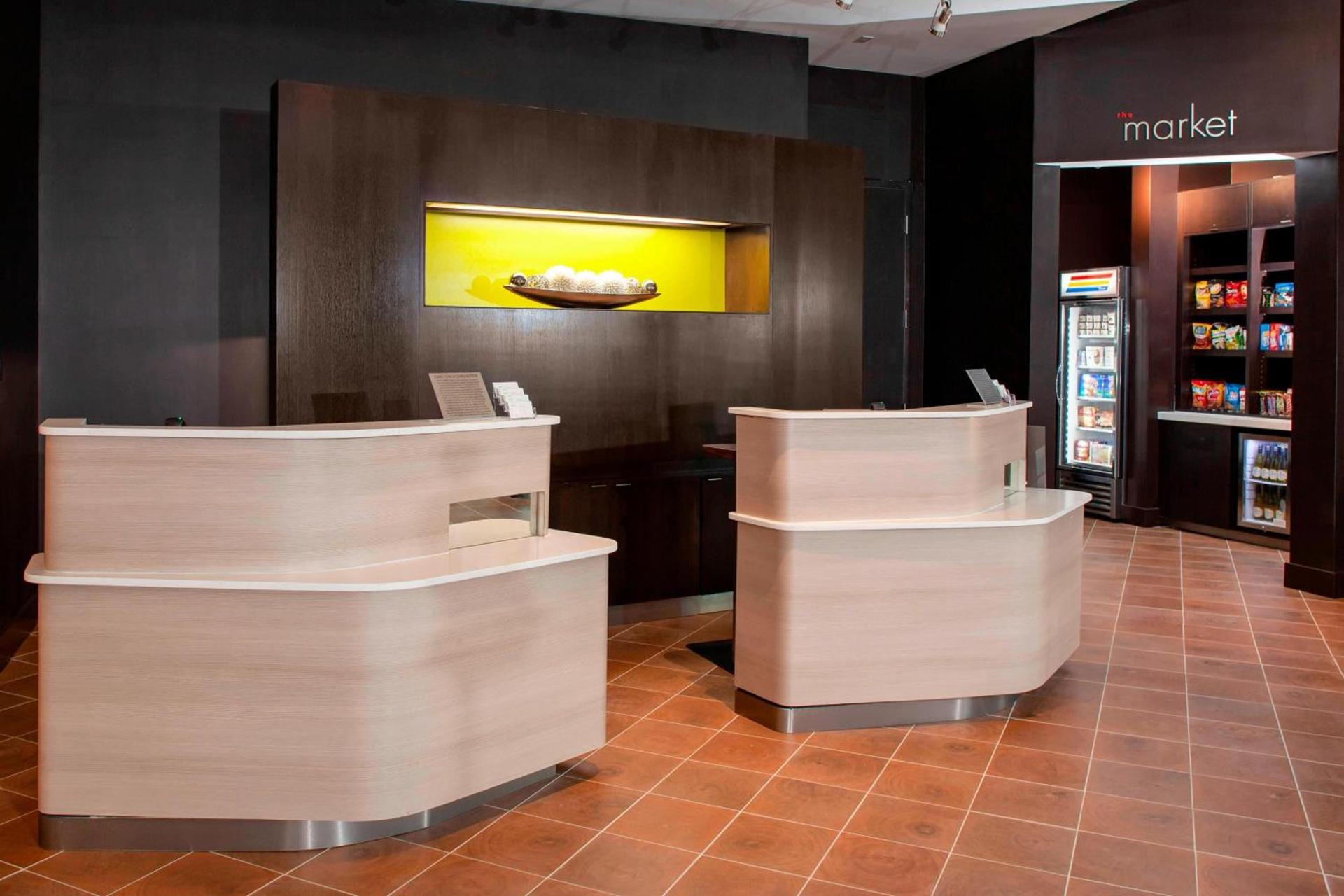 Courtyard by Marriott DeLand Historic Downtown photo 5