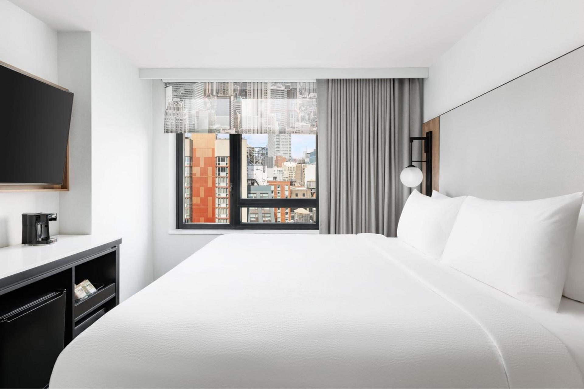 Fairfield Inn & Suites by Marriott New York Manhattan/Times Square South photo 13