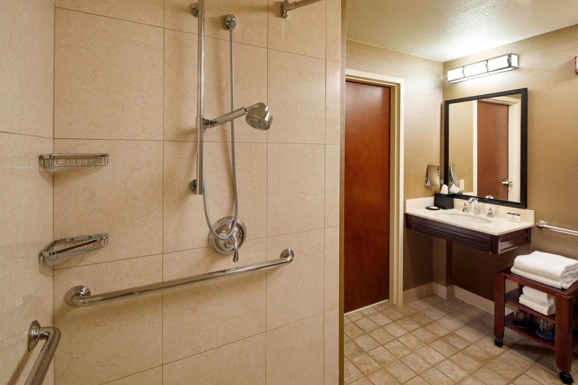 Sheraton Sioux Falls Hotel & Convention Center photo 8