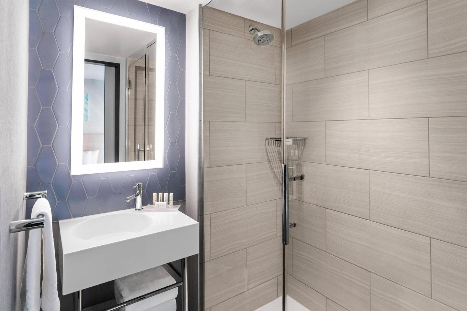 SpringHill Suites by Marriott New York Manhattan/Times Square South photo 16