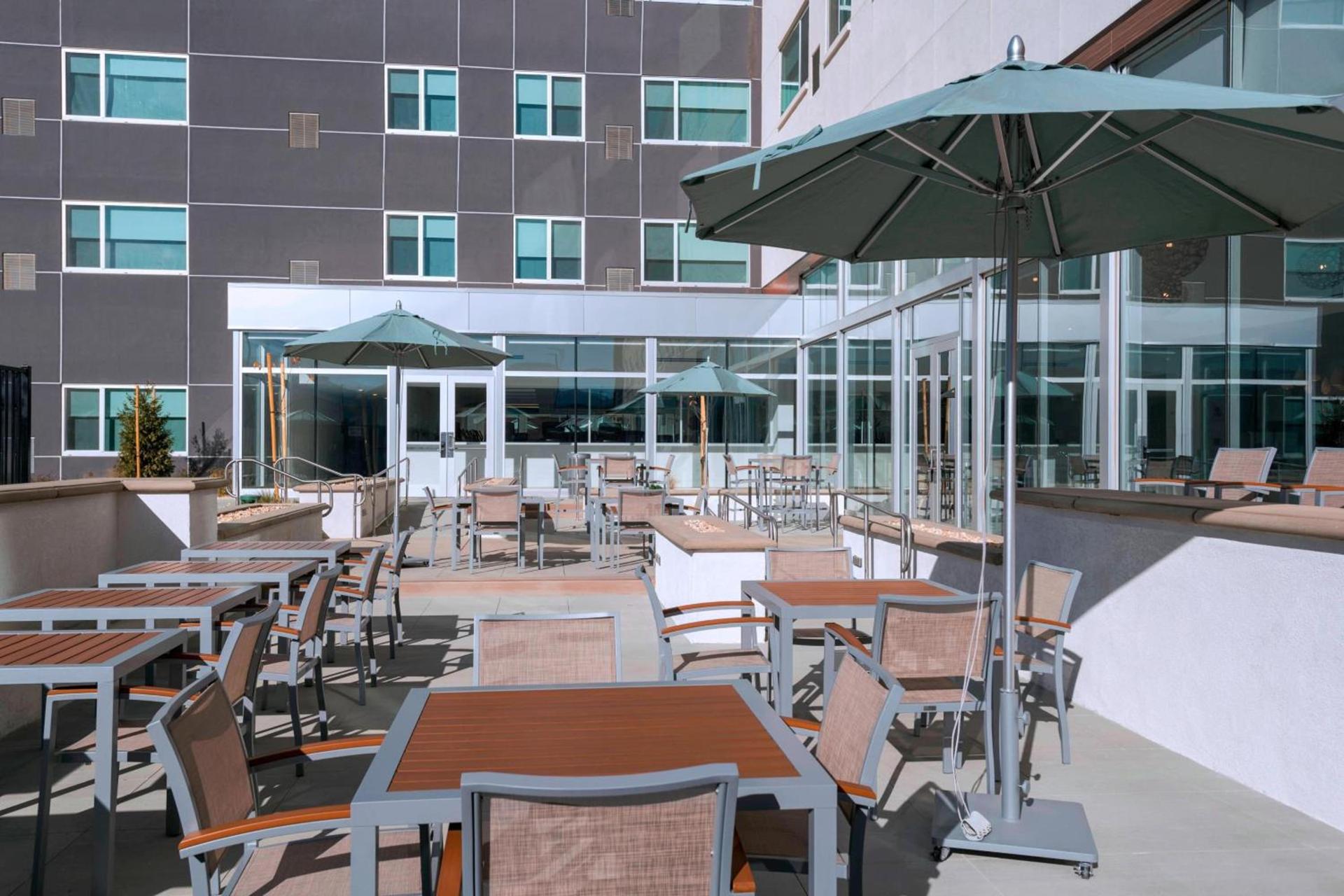 Element by Marriott Palmdale photo 18