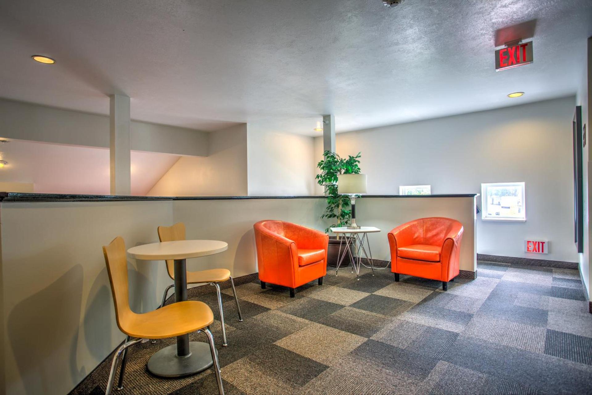 Motel 6-Bozeman, MT photo 8