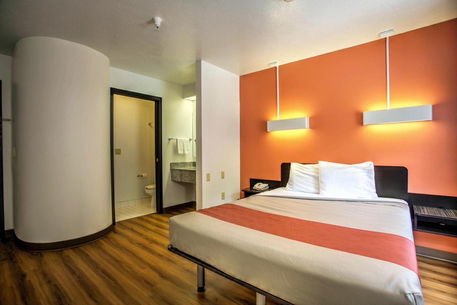 Motel 6-Bozeman, MT photo 16