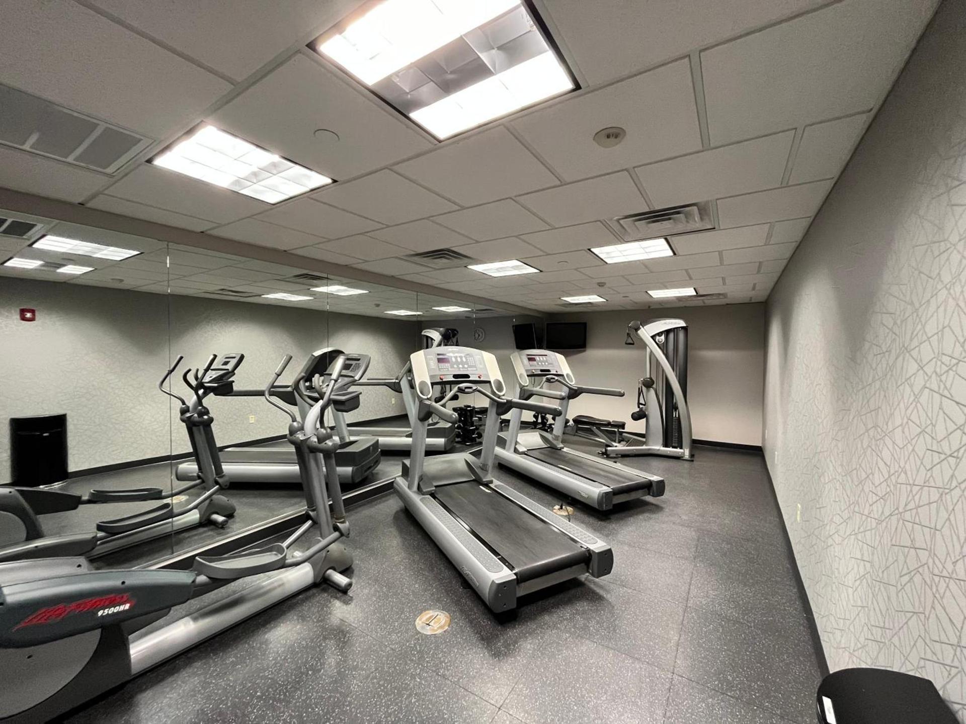 Country Inn & Suites by Radisson, Harrisburg - Hershey West, PA photo 64